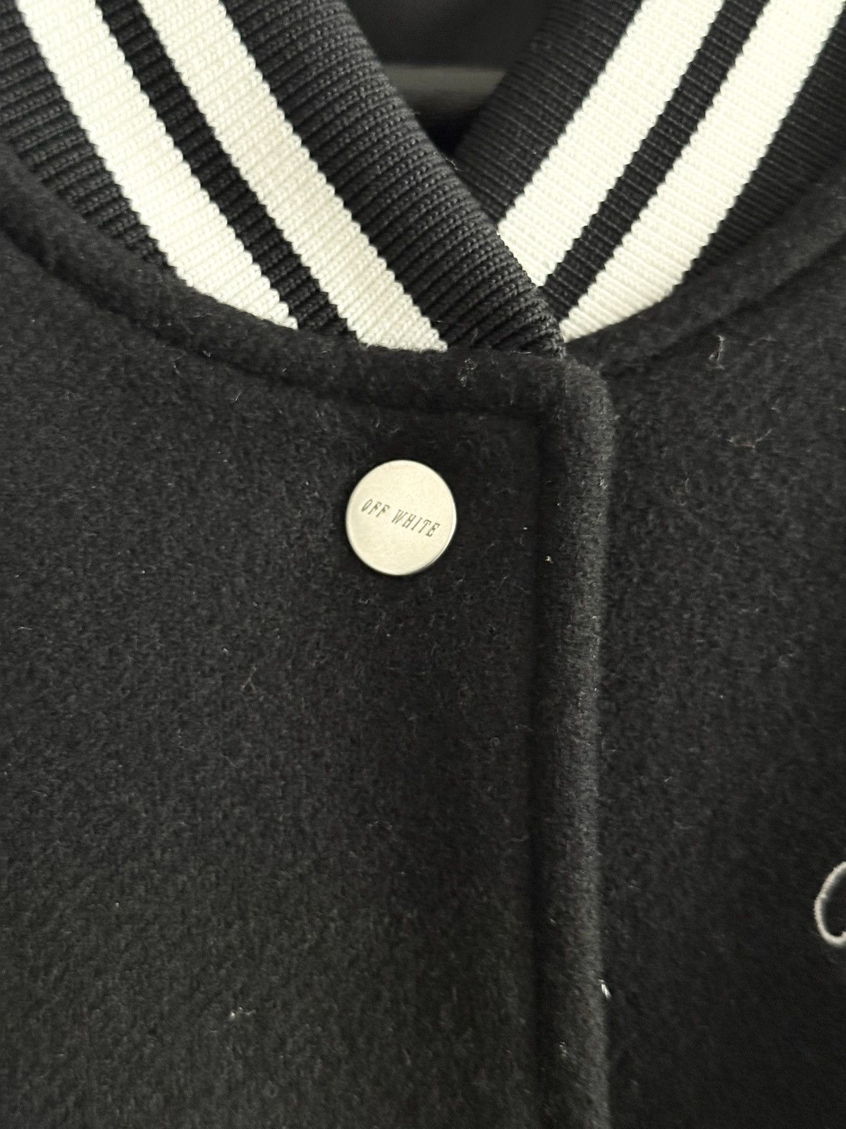 Off-White ARCHIVAL! Off-White Striped-sleeves Bomber Jacket Size US S / EU 44-46 / 1 - 5 Thumbnail