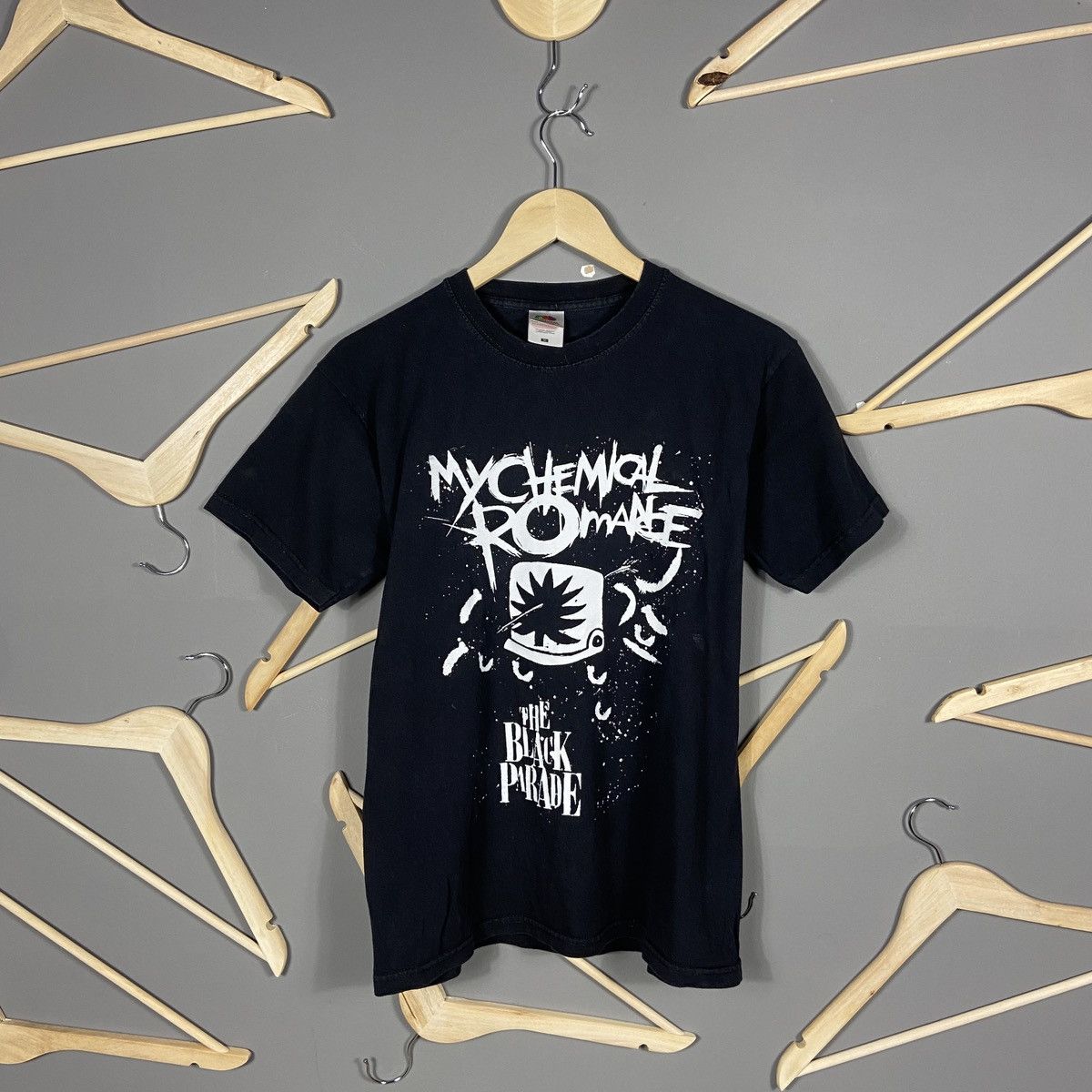Band Tees My Chemical Romance The Black Parade band t-shirt Size US M / EU 48-50 / 2 - 1 Thumbnail