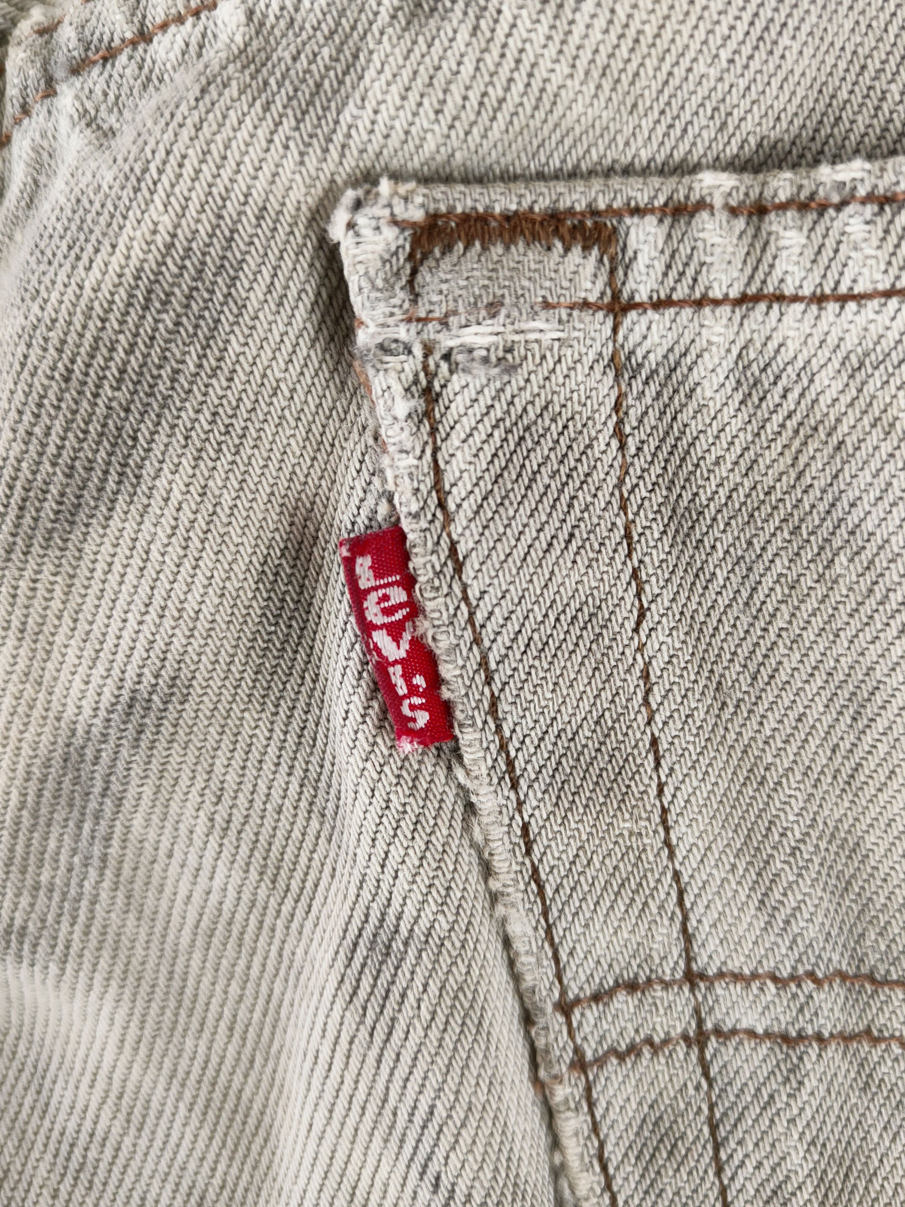 Levi's DL 501 Levi's Painter reconstructed Ripped denim #46-957 Size US 29 - 10 Thumbnail