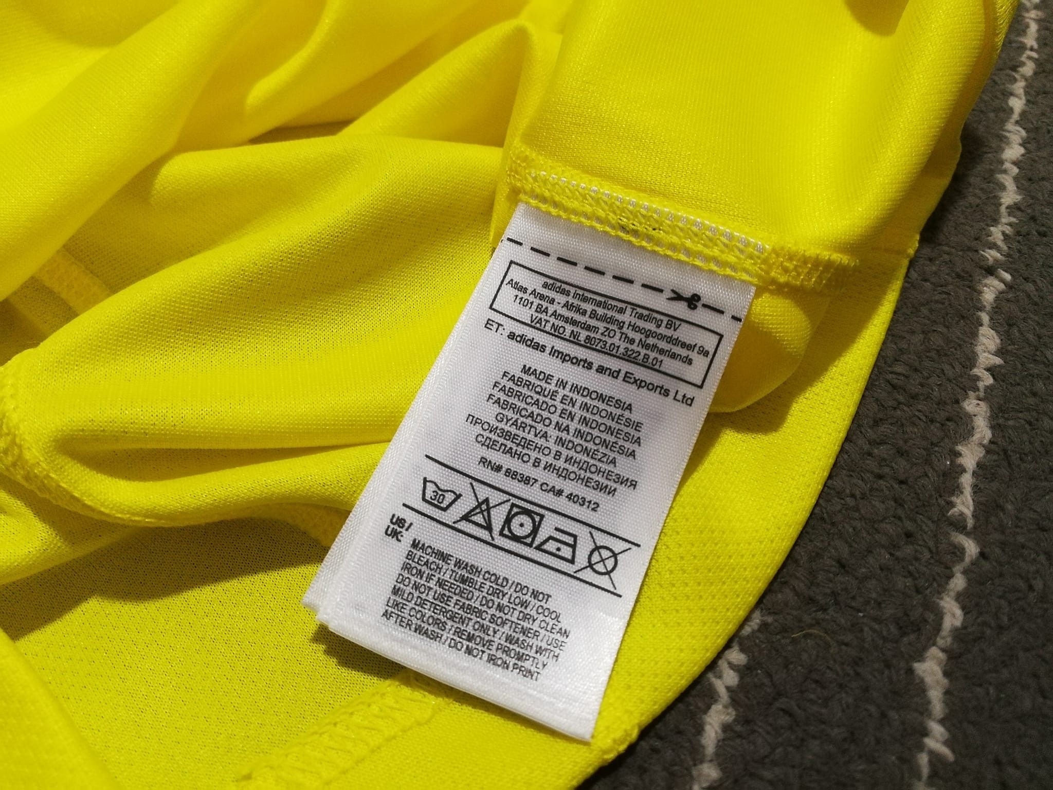 Adidas Adidas running 2012 honolulu Marathon S Size US S / EU 44-46 / 1 - 10 Thumbnail
