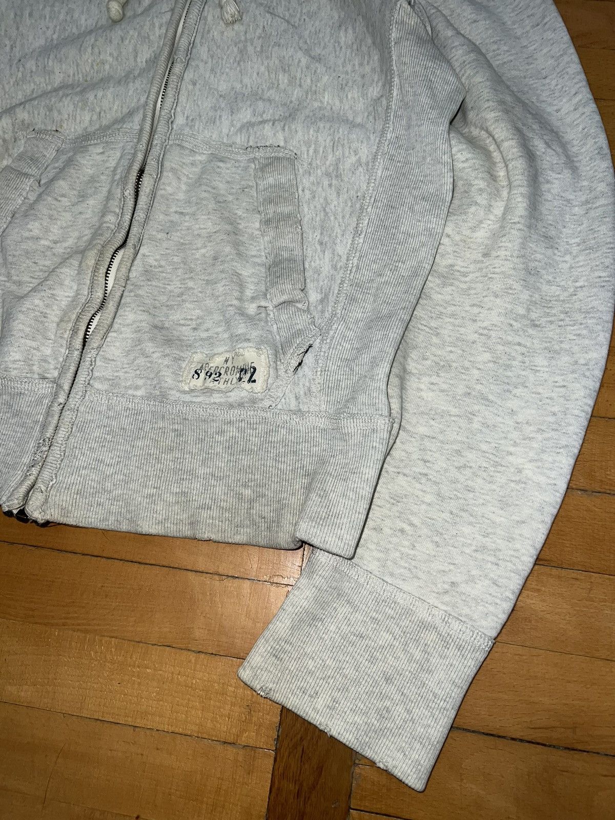 Abercrombie & Fitch × If Six Was Nine × Le Grande Bleu (L.G.B.) Distressed Abercrombie&Fitch Avant Garde zip Hoodie Size US S / EU 44-46 / 1 - 7 Thumbnail
