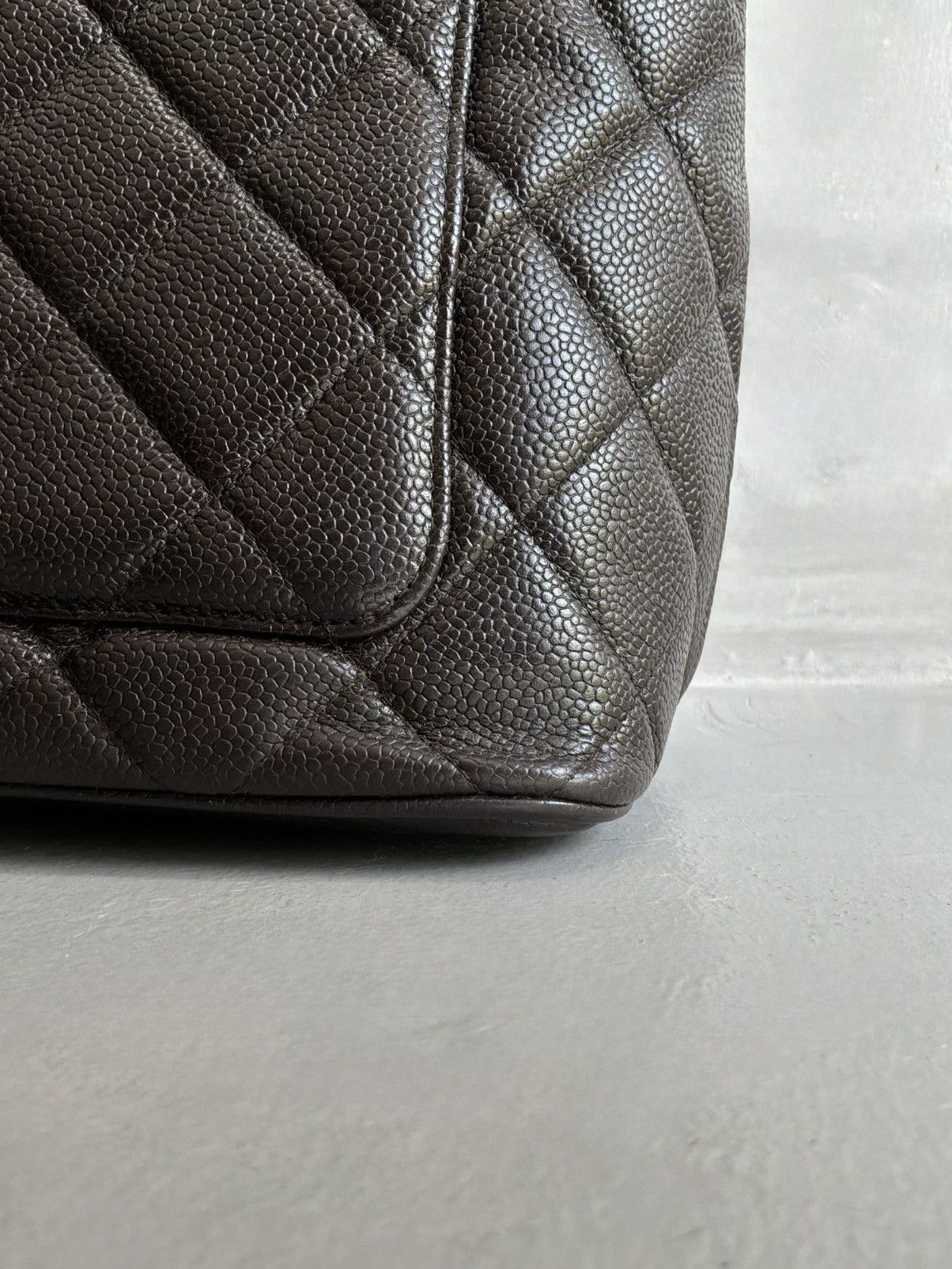 Chanel 2001 - Chanel Quilted Caviar Medallion Bag Size ONE SIZE - 17 Thumbnail