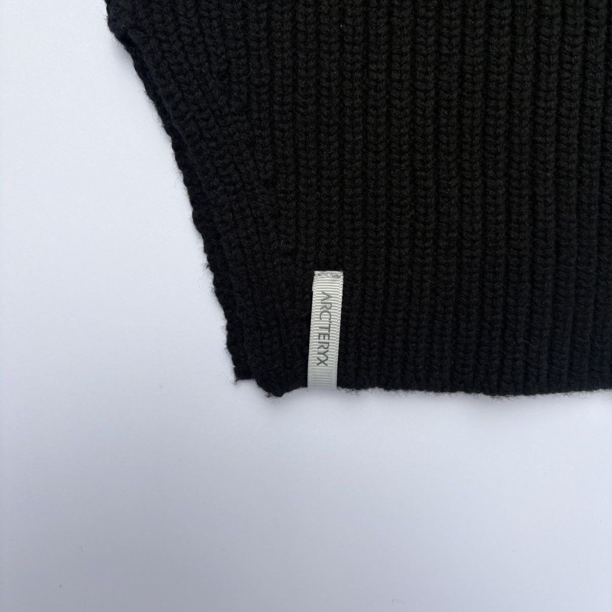 Veilance Veilance Lemae Balaclava Wool Facemask *RARE* Size ONE SIZE - 3 Thumbnail