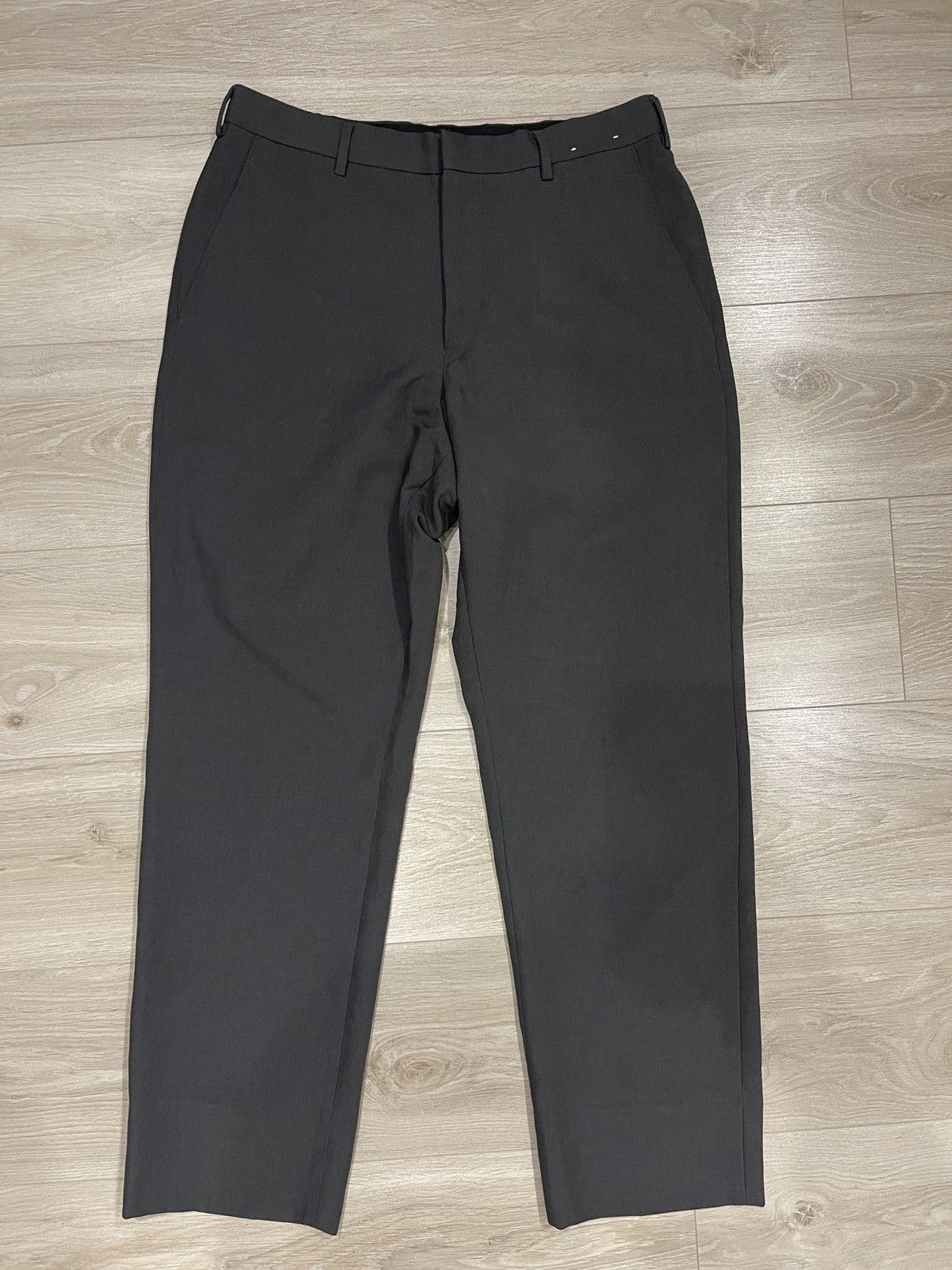 Uniqlo Uniqlo pants grey trousers 32 Size US 32 / EU 48 - 7 Thumbnail