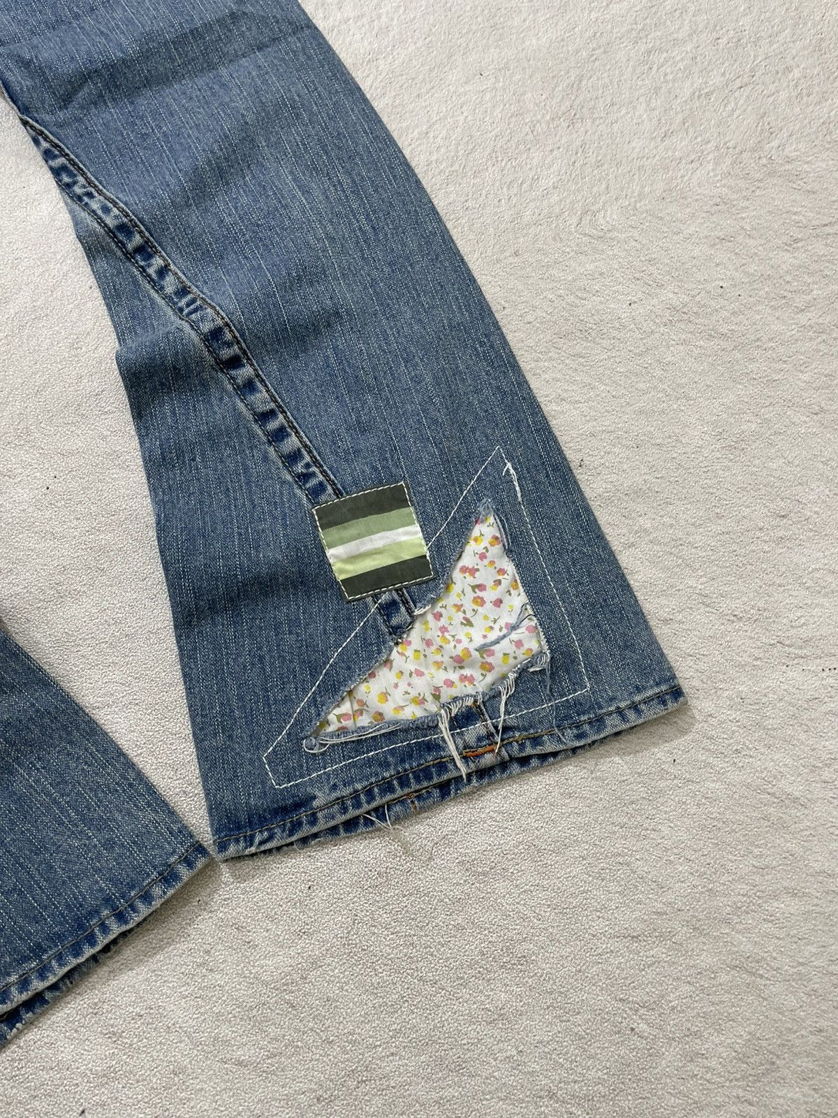 Diesel 2000s True Religion Flare Denim Patchwork Y2K Ifsix Hysteric Size 30" / US 8 / IT 44 - 11 Thumbnail