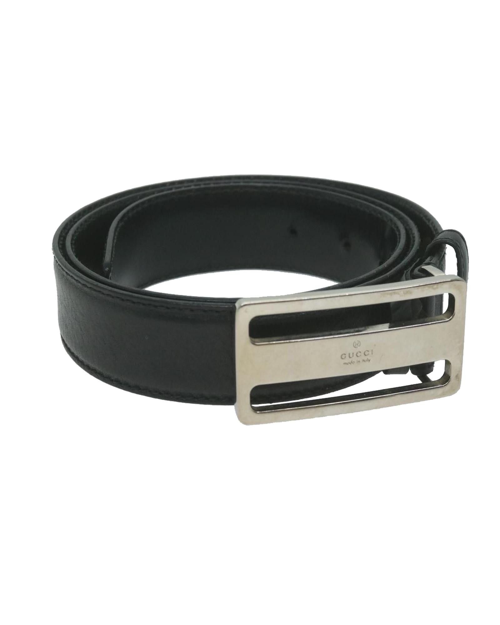 image of Gucci Premium Black Leather Belt With Timeless Appeal, Men's