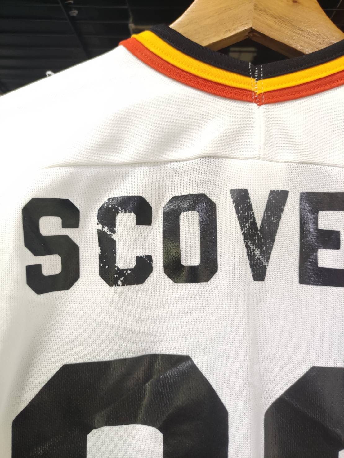 NHL Vtg 90's Vancouver Canucks No.88 CCM Jerseys Size US M / EU 48-50 / 2 - 12 Thumbnail