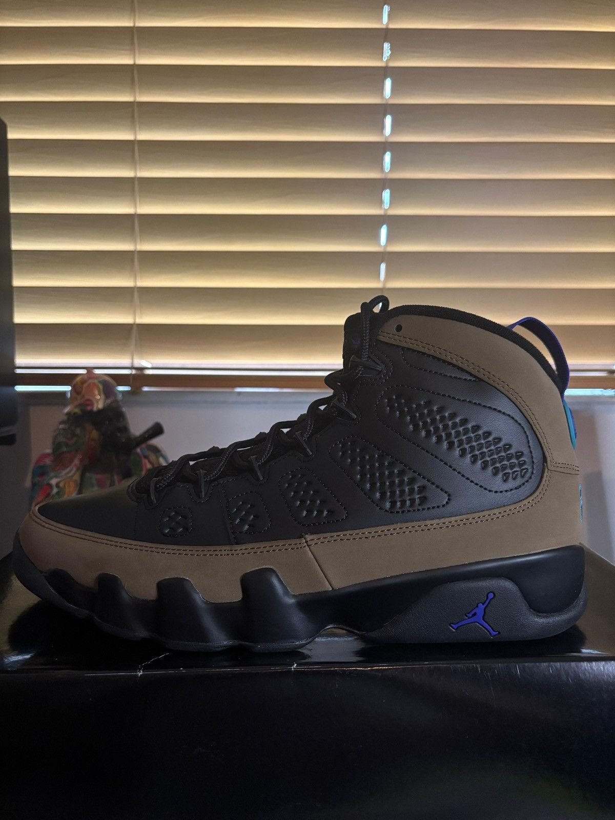 Jordan Brand Nike Air Jordan 9 Retro 'Olive Concord' Size US 11 / EU 44 - 4 Thumbnail