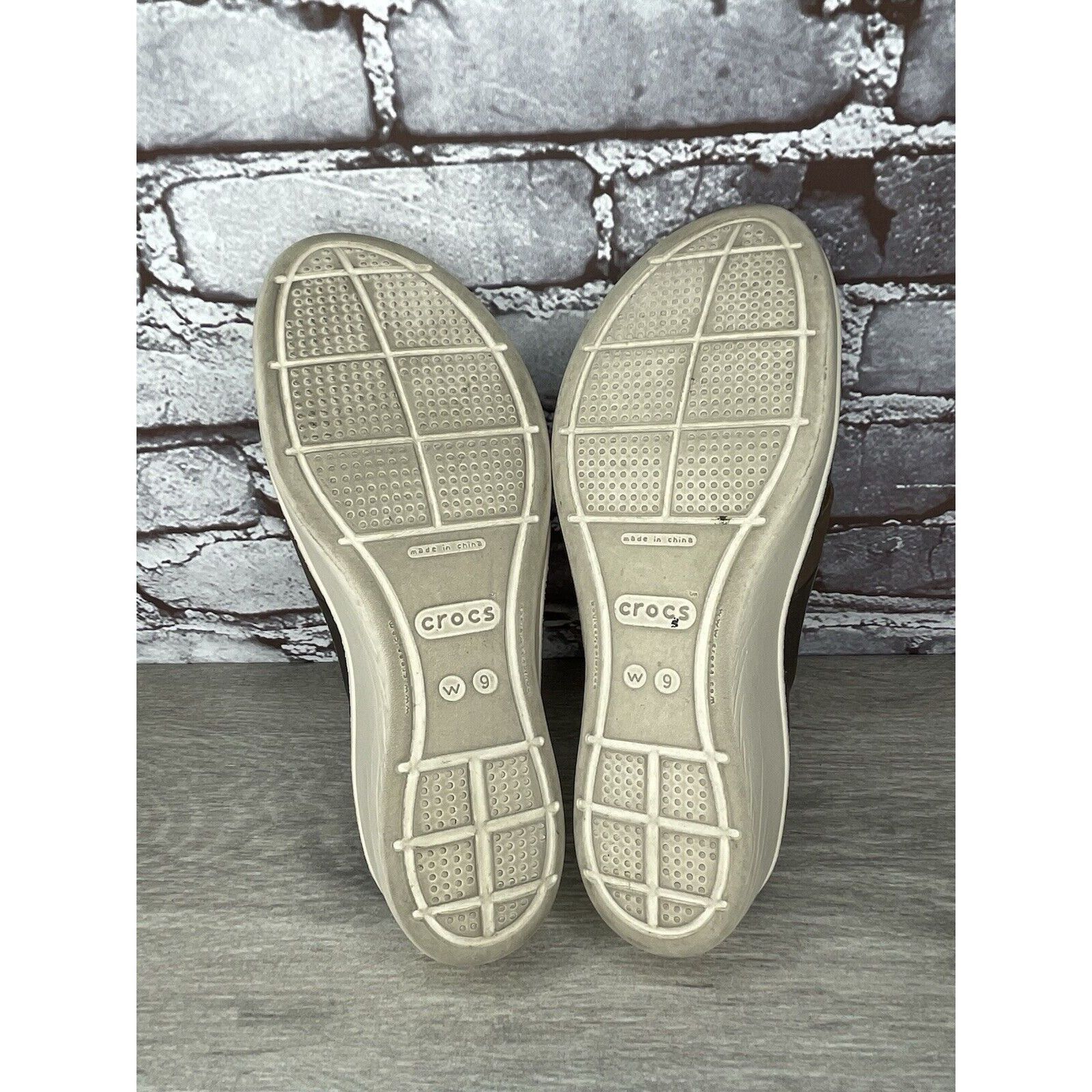 Crocs CROCS CIABATTA 200031 COLORBLOCK BROWN TAN SLIP ON WEDGE SA Size US 9 / IT 39 - 7 Thumbnail