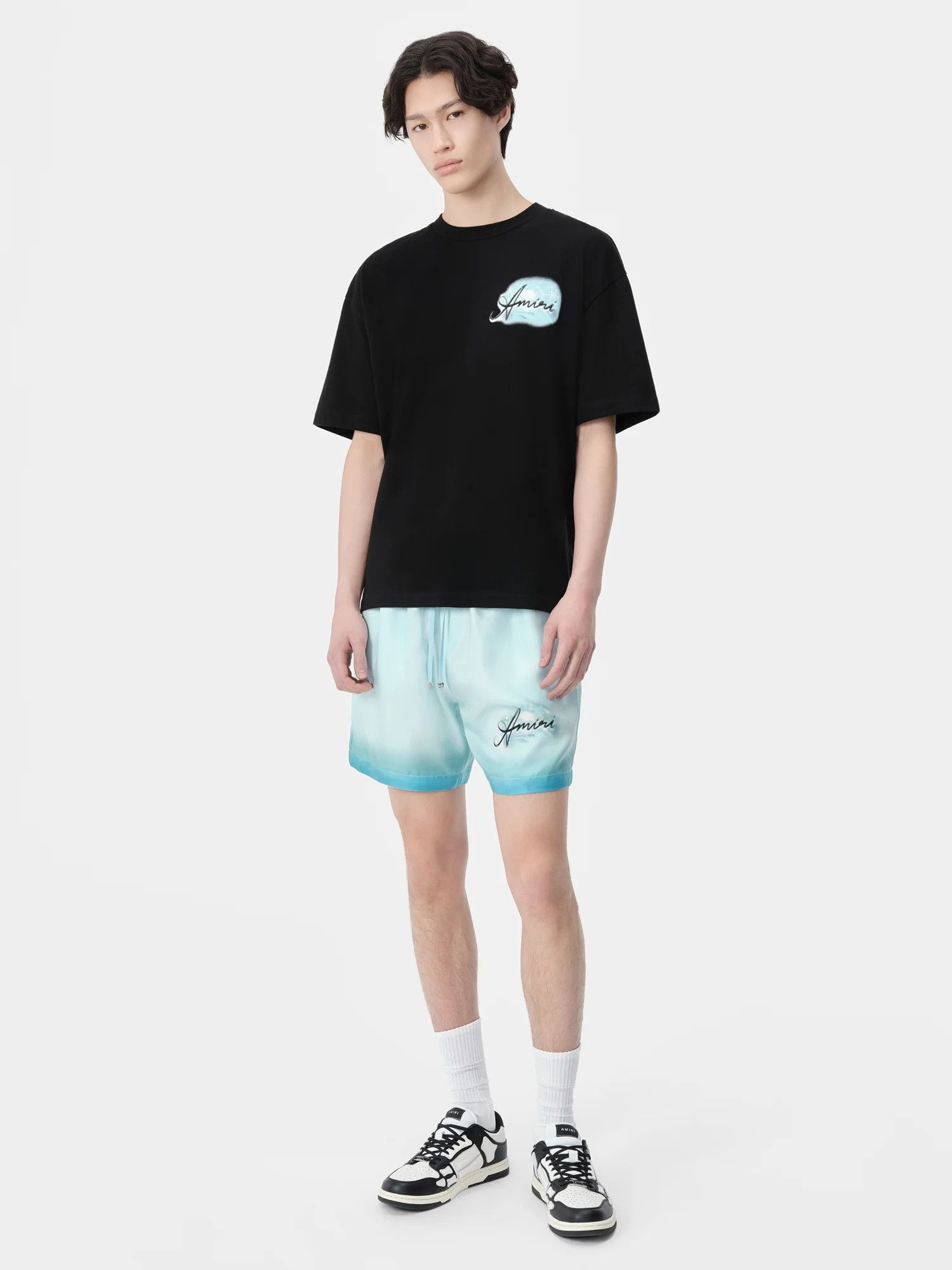 Amiri o1s1wg110625 Resort Club Short in Blue Size US 36 / EU 52 - 2 Thumbnail