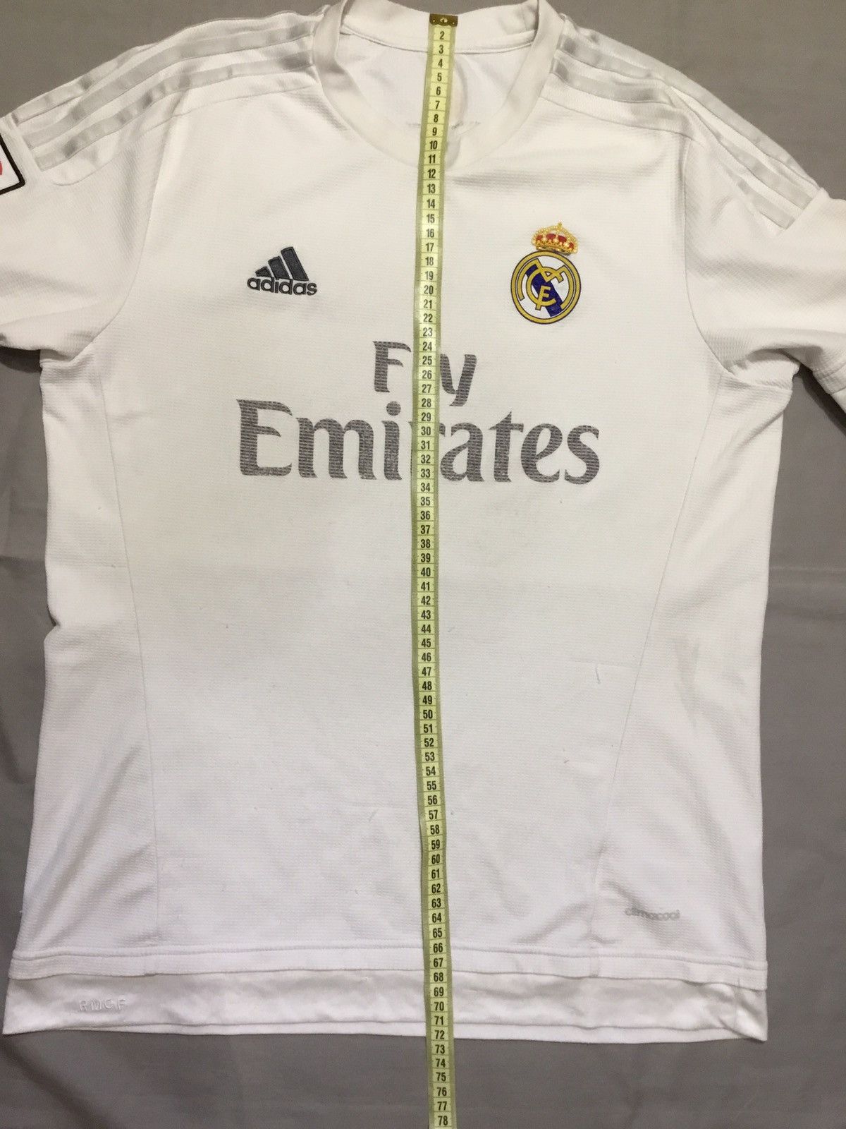 Adidas REAL MADRID 2015 2016 HOME FOOTBALL SHIRT SOCCER JERSEY Size US L / EU 52-54 / 3 - 8 Thumbnail