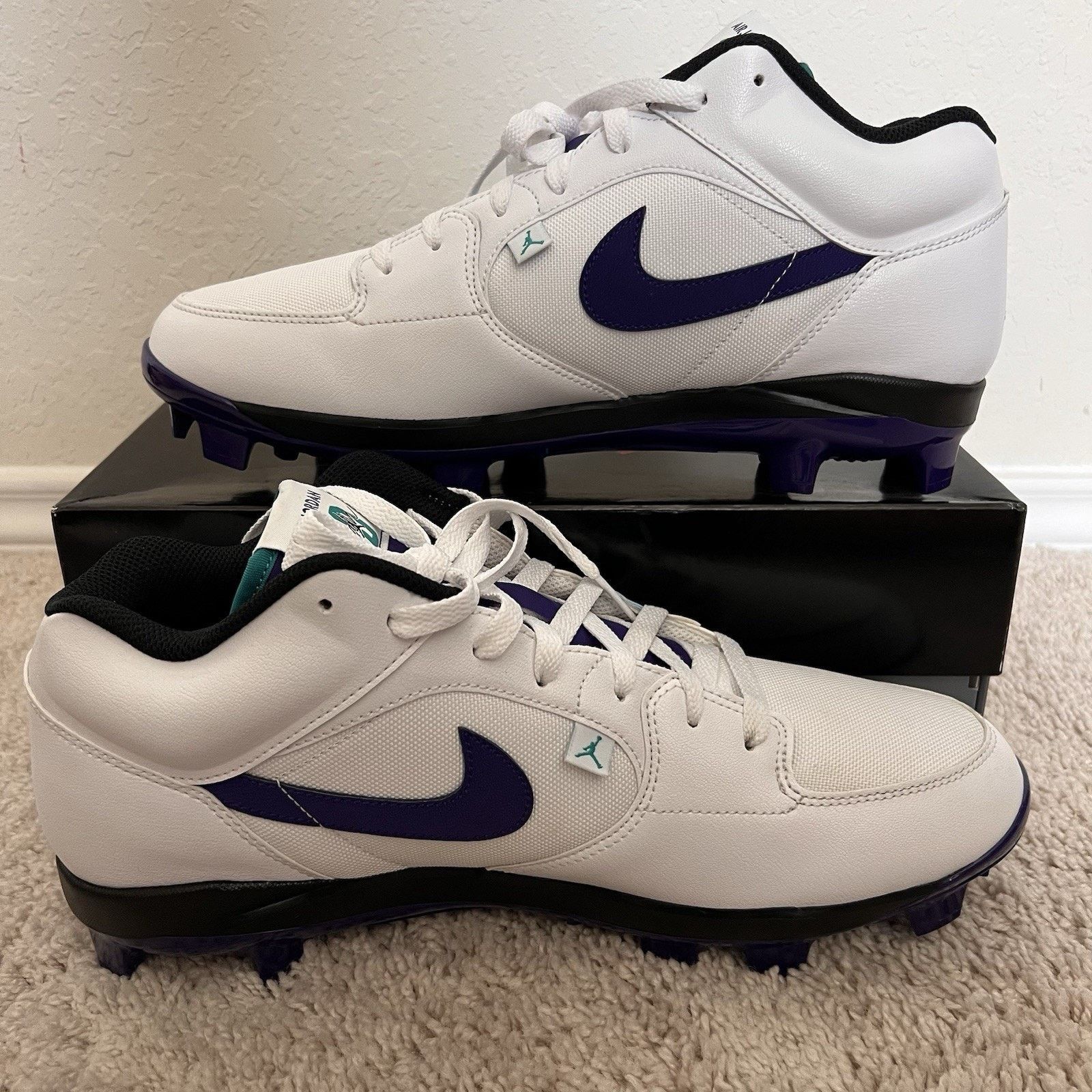 Nike Nike Air Jordan Stadium 90 Football Cleat Ice Size 13 New Size US 13 / EU 46 - 2 Thumbnail