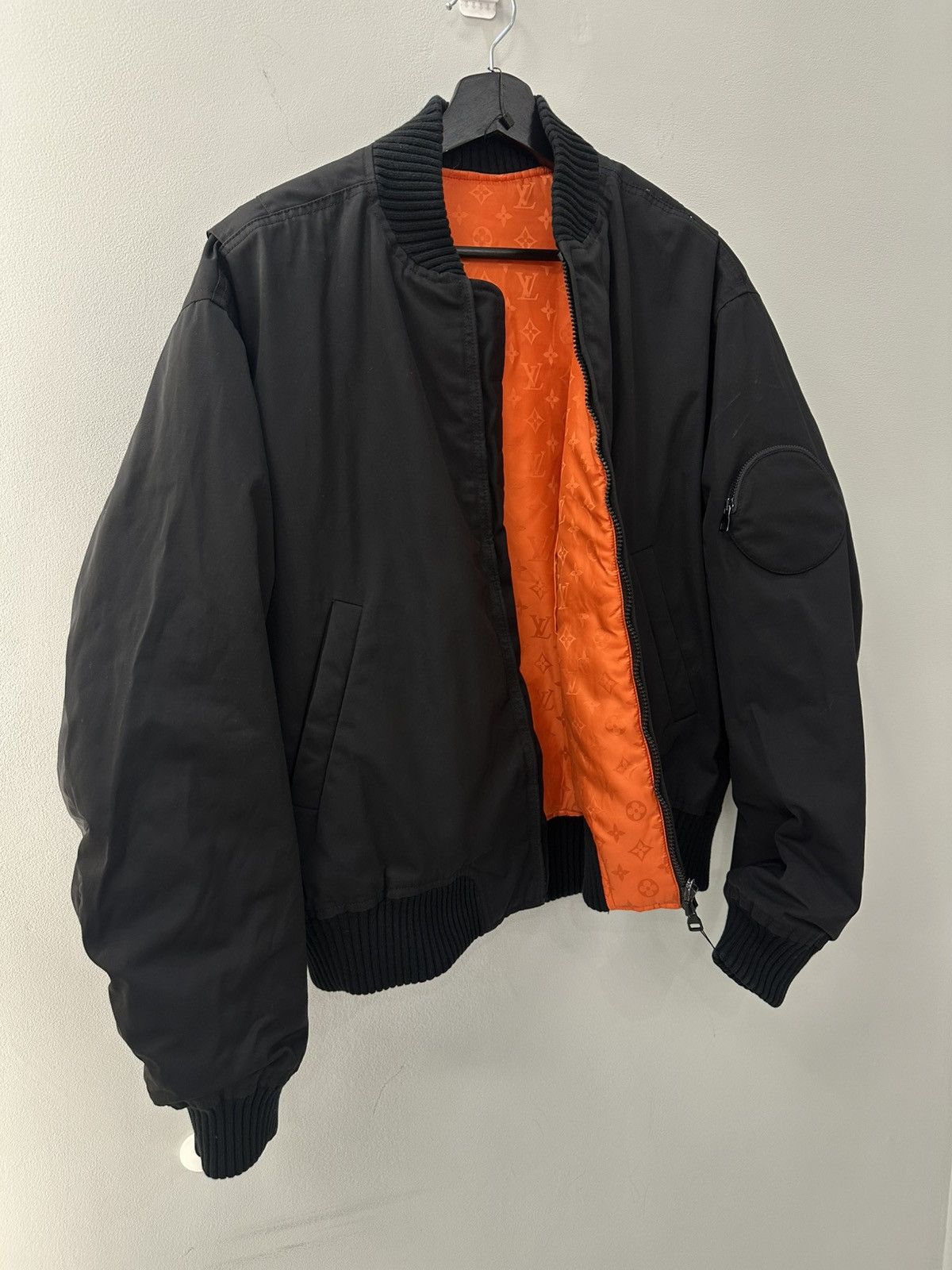 Louis Vuitton Louis Vuitton Reversible Bomber Jacket Size US M / EU 48-50 / 2 - 1 Thumbnail