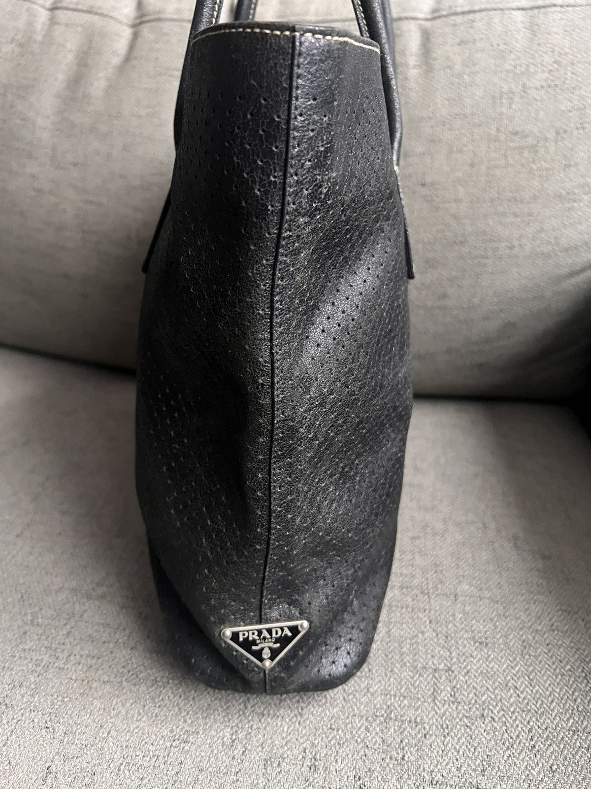 Prada Prada Perforated Leather Black shoulder tote bag Size ONE SIZE - 5 Thumbnail