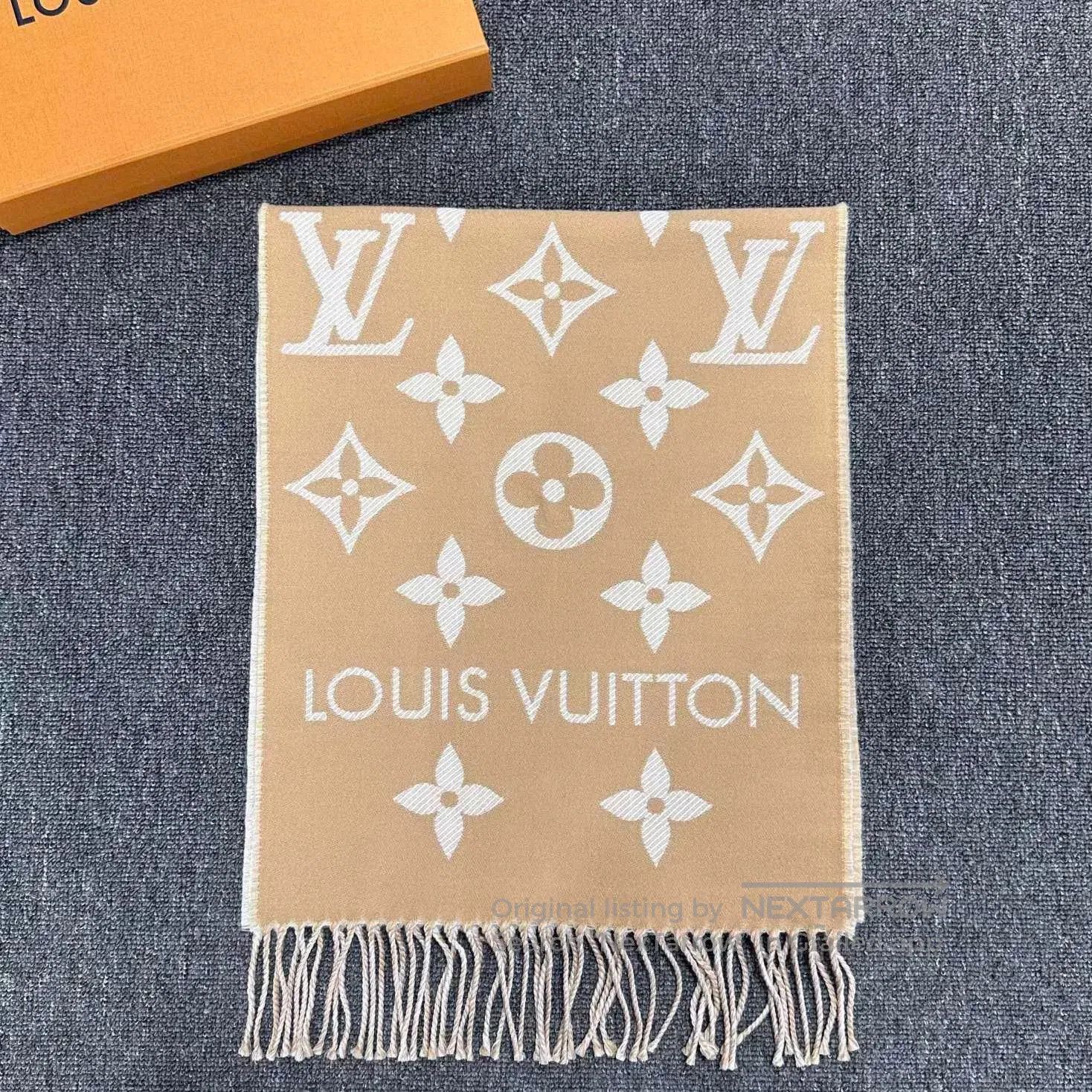 Louis Vuitton Louis Vuitton Beige Monogram Wool Scarf. Size ONE SIZE - 1 Thumbnail