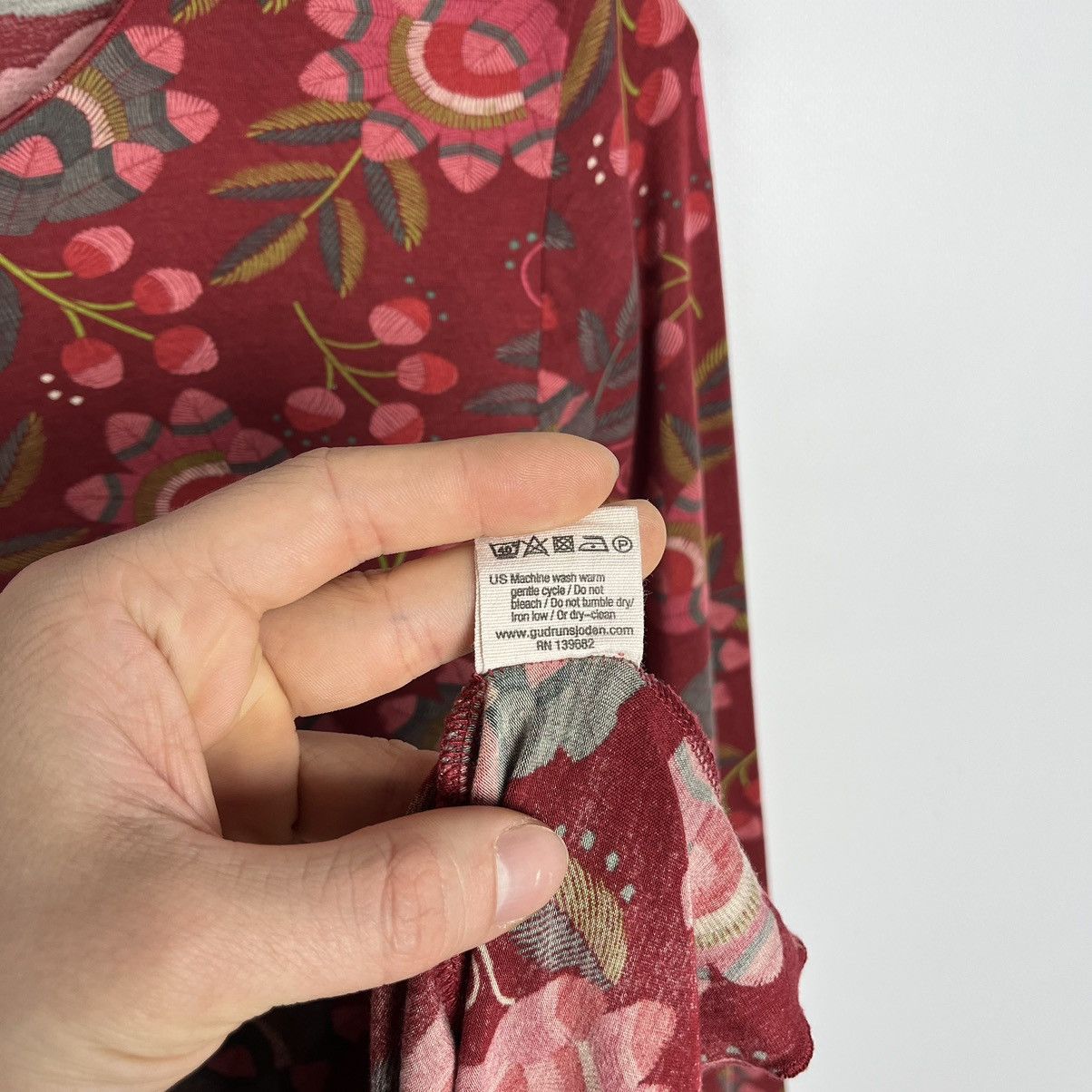 Gudrun Sjoden Designer Gudrun Sjoden ladies floral pattern tunic blouse Size S / US 4 / IT 40 - 6 Thumbnail