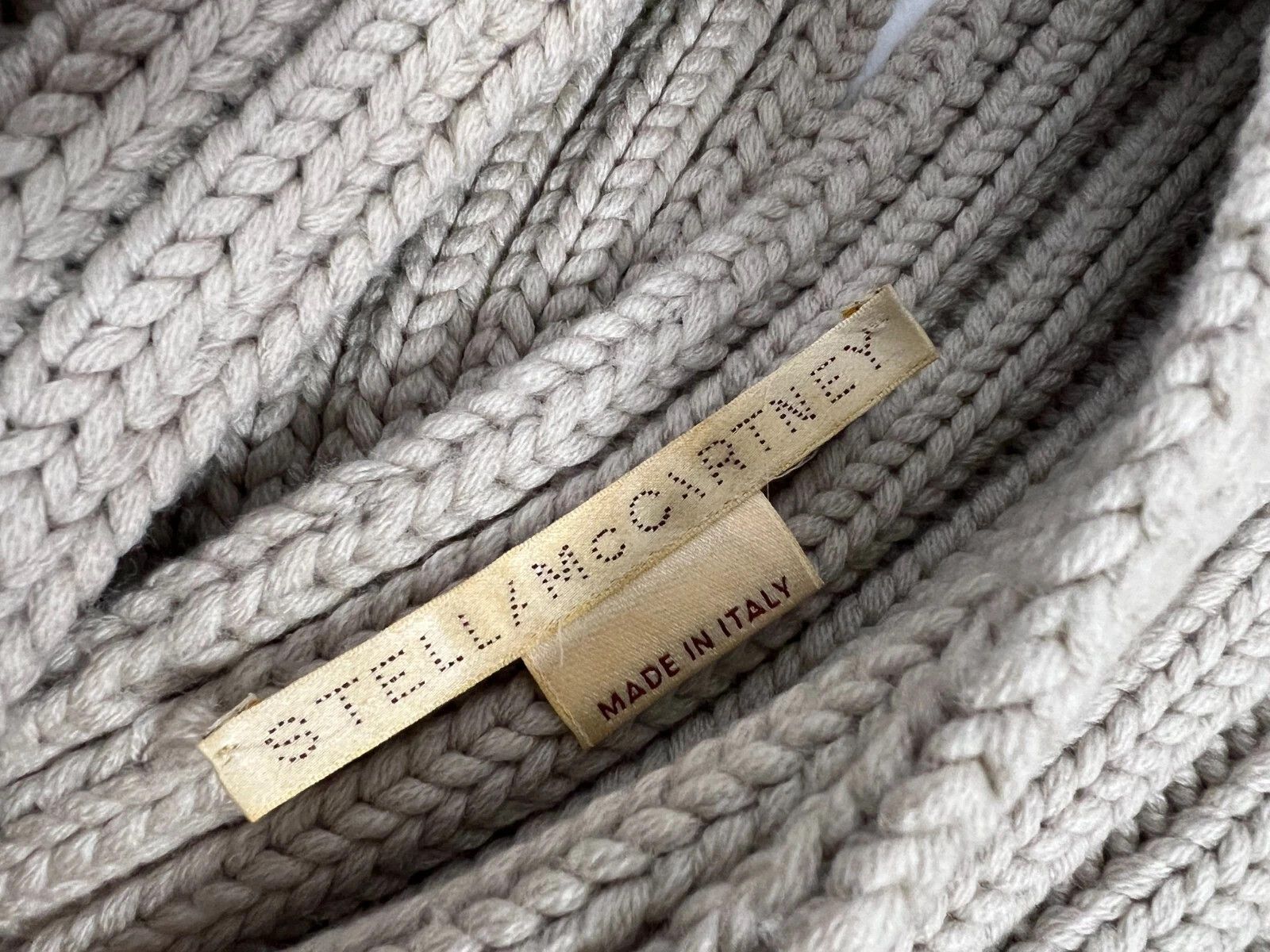 Stella McCartney Stella McCartney Women's Knit Heavyweight Wool Sweater Size M / US 6-8 / IT 42-44 - 11 Thumbnail
