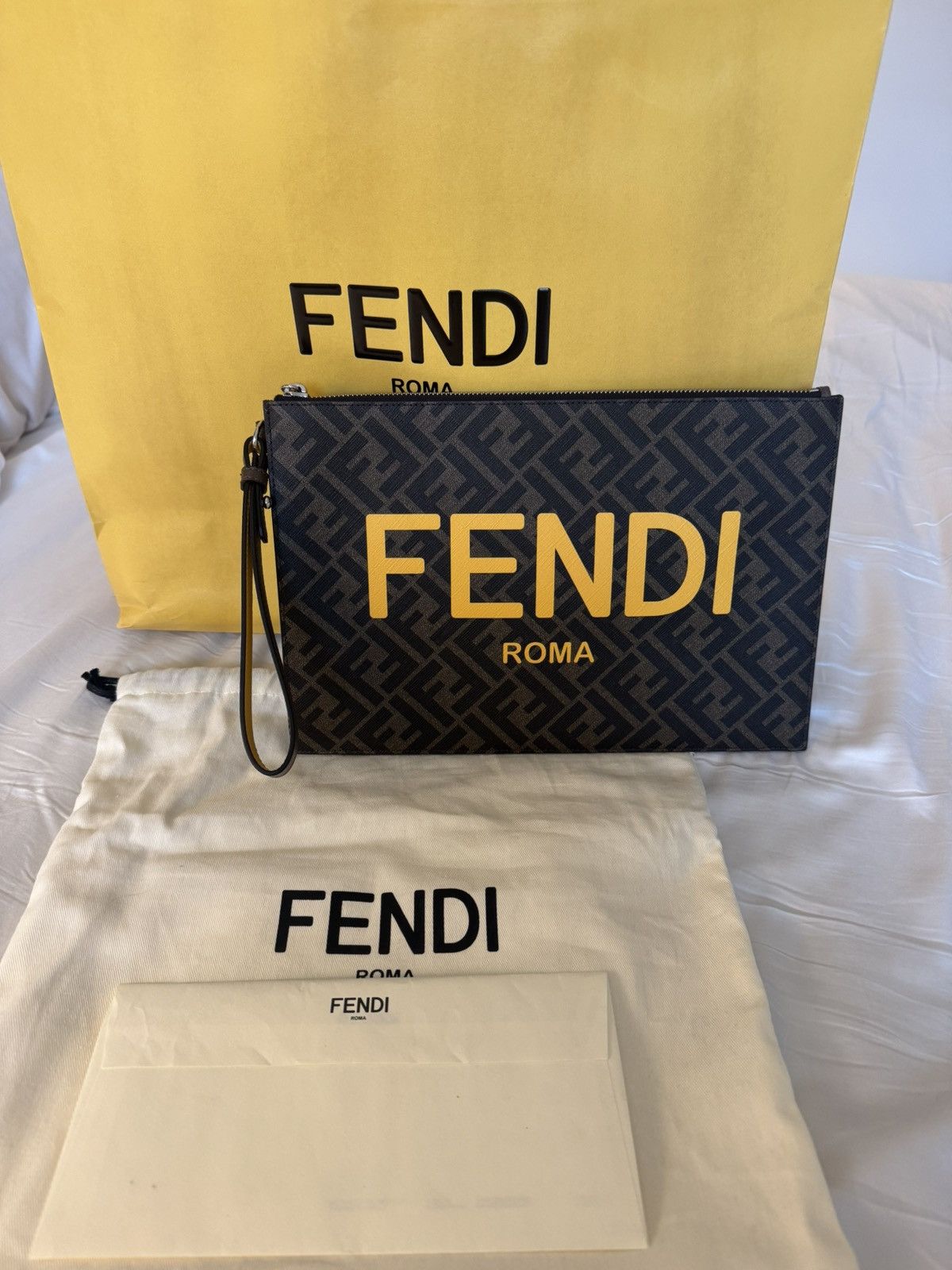 Fendi Fendi Monogram Clutch Size ONE SIZE - 11 Thumbnail