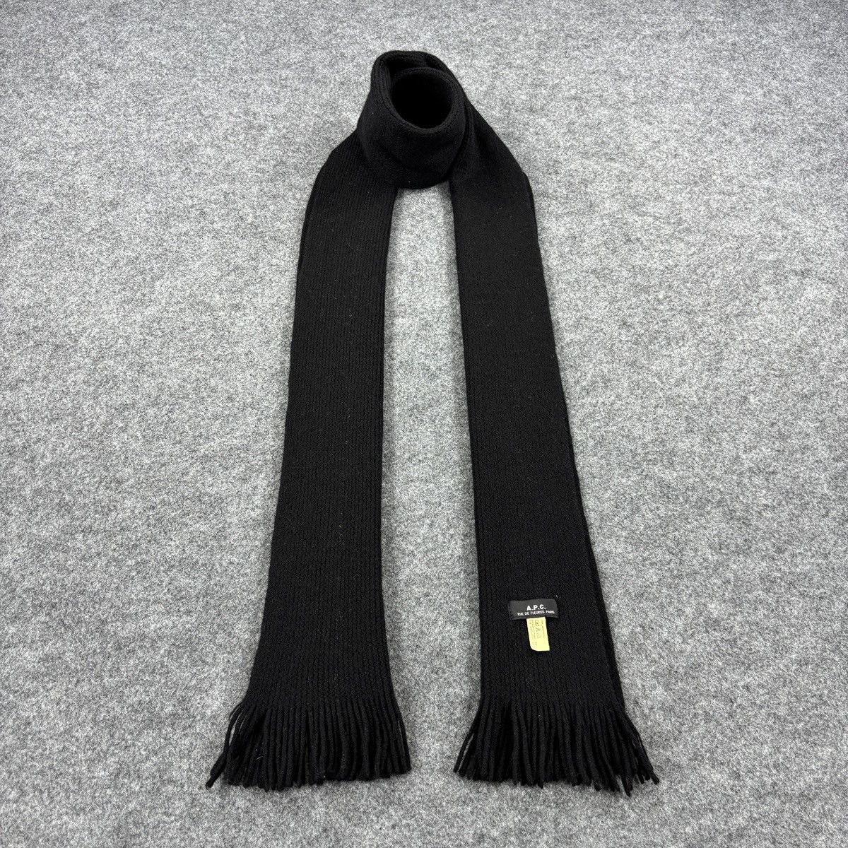 A.P.C. × Vintage APC Scarf # D755 # Muffler # Neckwear Size ONE SIZE - 1 Thumbnail