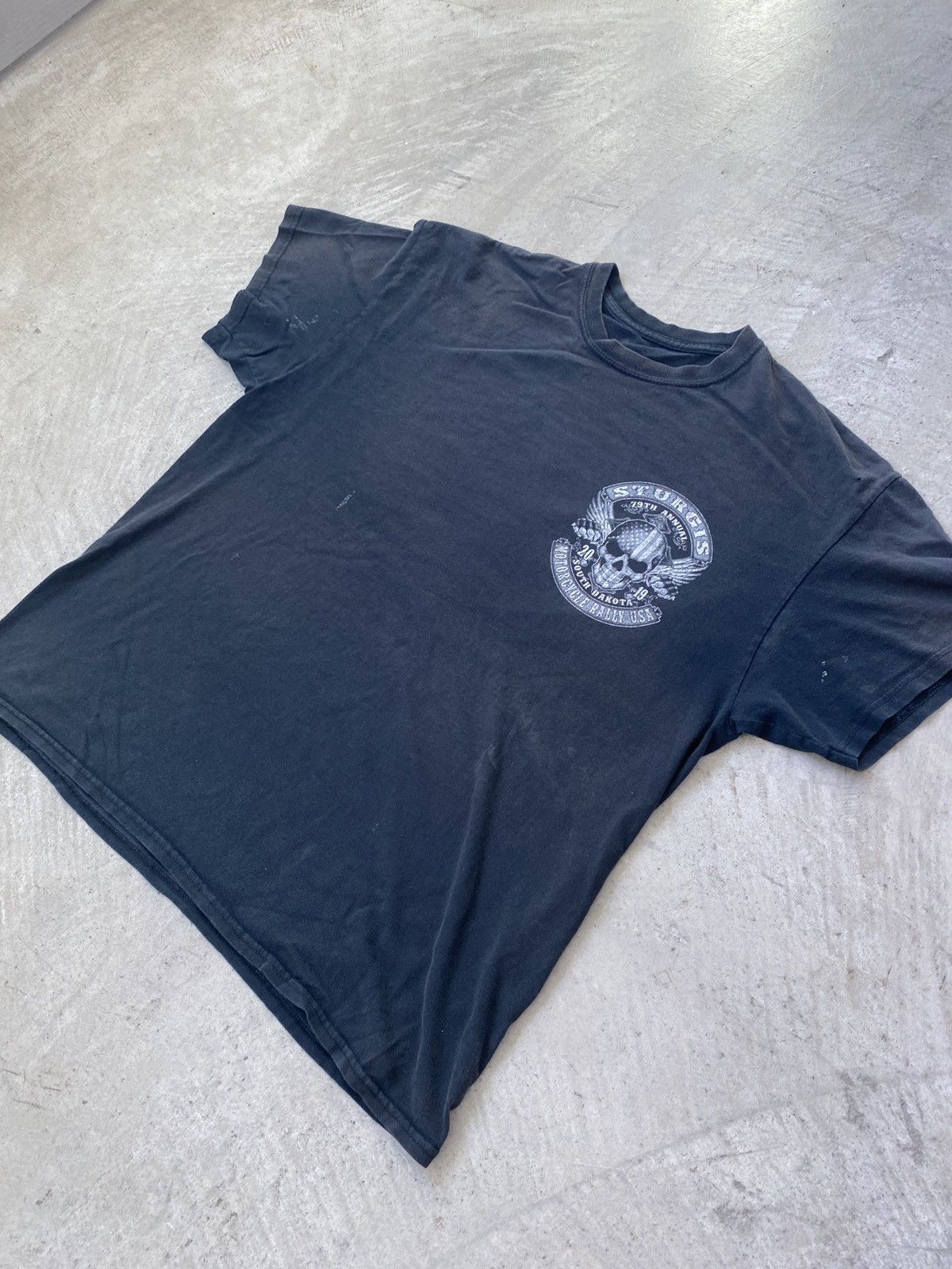 Vintage Sturgis 79th Annual Motorcycle Rally South Dakota TShirt Size US XL / EU 56 / 4 - 1 Thumbnail