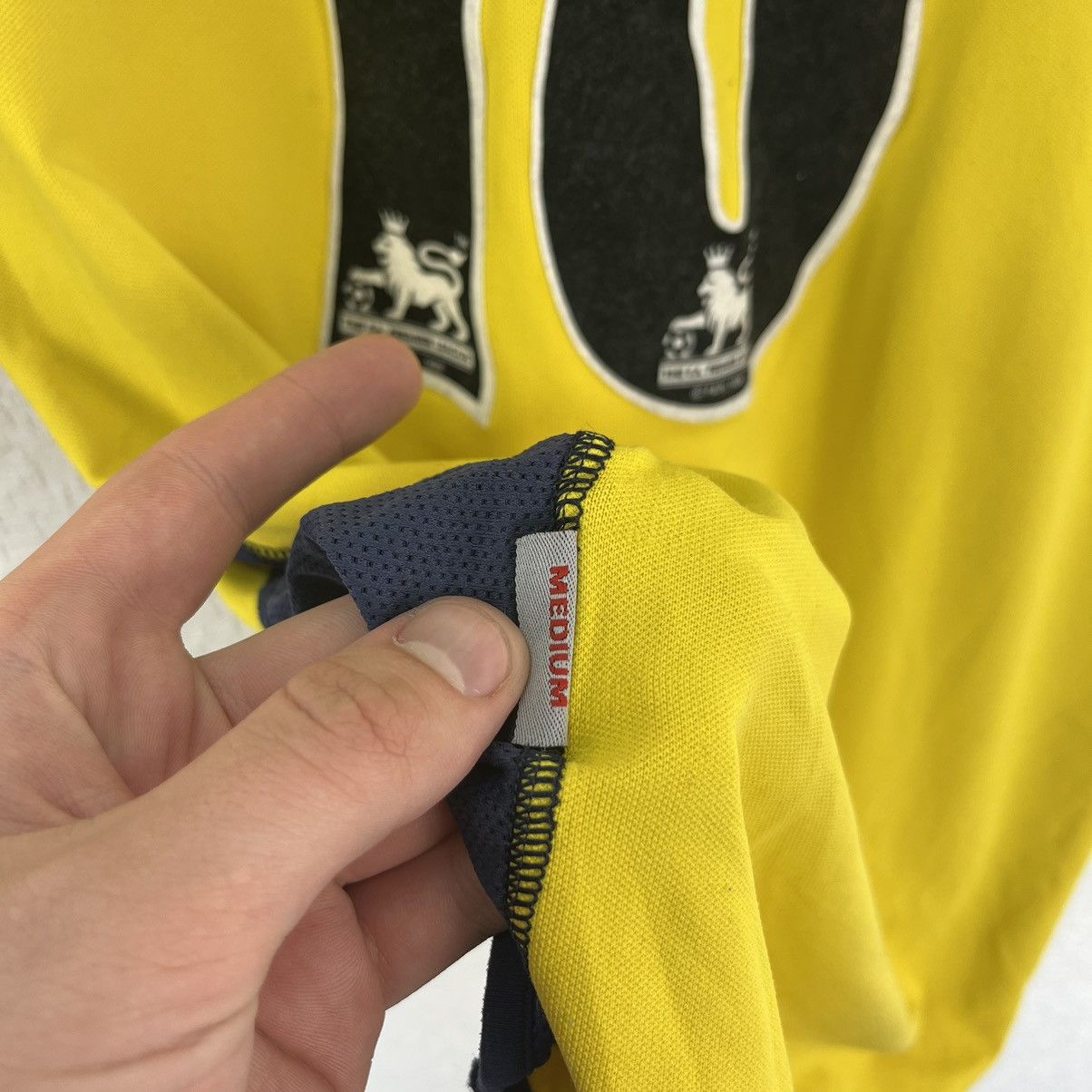 Kappa 2002/03 KAPPA TOTTENHAM HOTSPUR THIRD 18 DEFOE SOCCER JERSEY Size US M / EU 48-50 / 2 - 8 Thumbnail