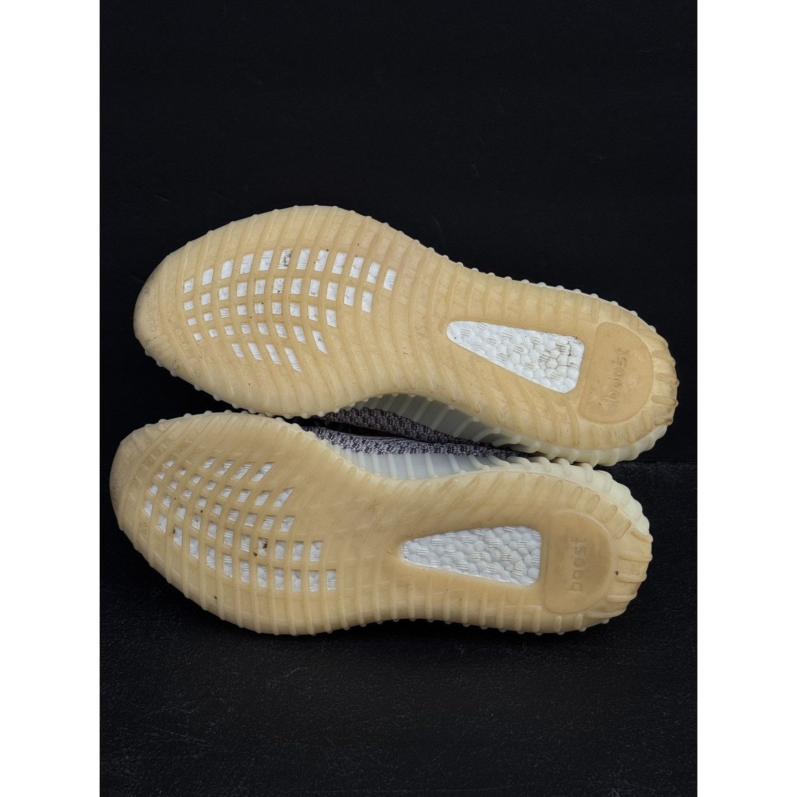 Adidas Adidas Yeezy Boost 350 V2 Ash Pearl Mens Size 10.5 ( No Box) Size US 10 / EU 43 - 7 Thumbnail