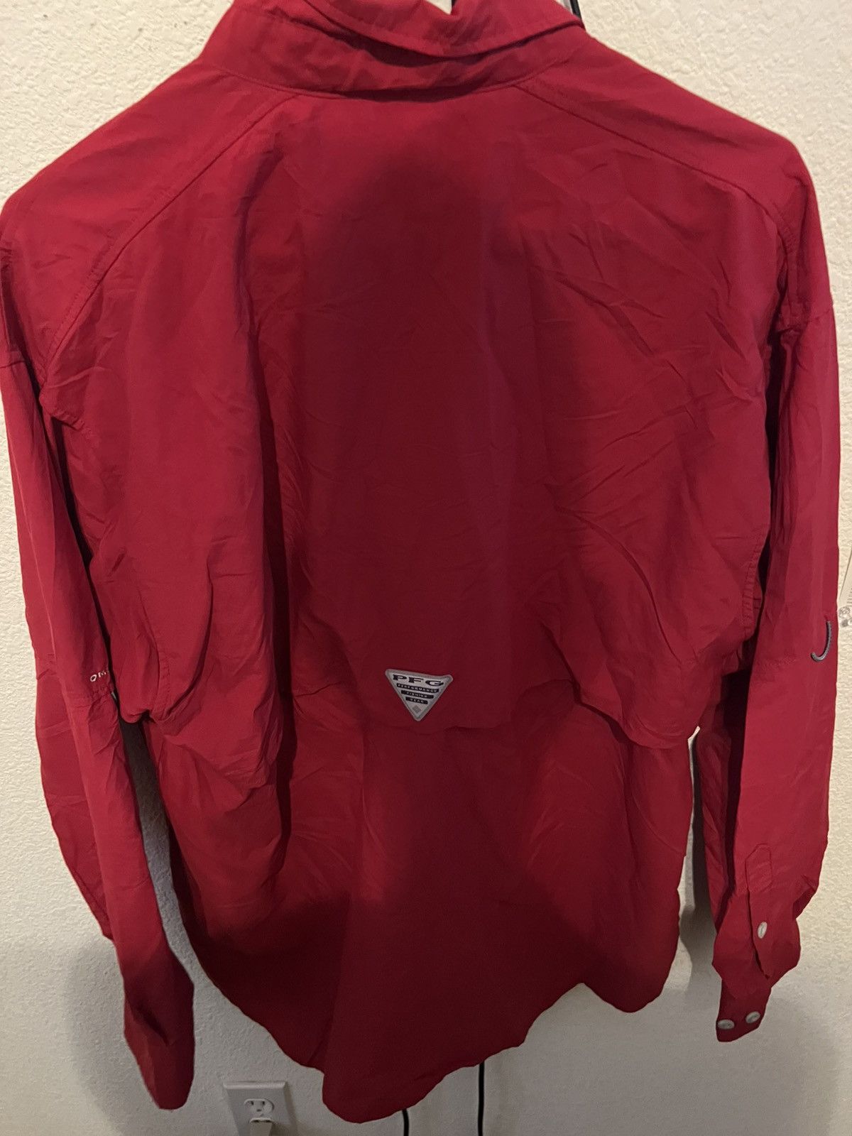 Columbia Columbia PFG Vented Button Up Shirt Bahama Red Size Medium Size US L / EU 52-54 / 3 - 3 Thumbnail