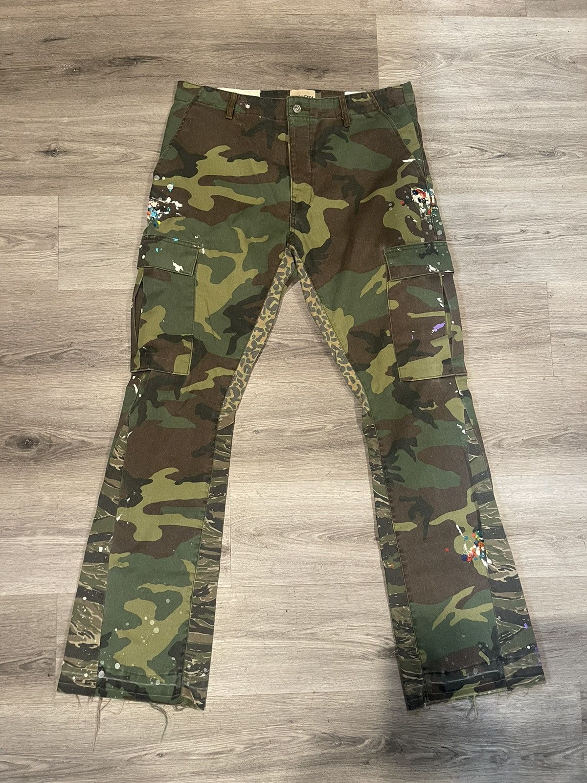 Jeans Gallery Dept. Camouflage Vert - Taille W32 - Longueur 78 Cm - Occasion Très Bon état