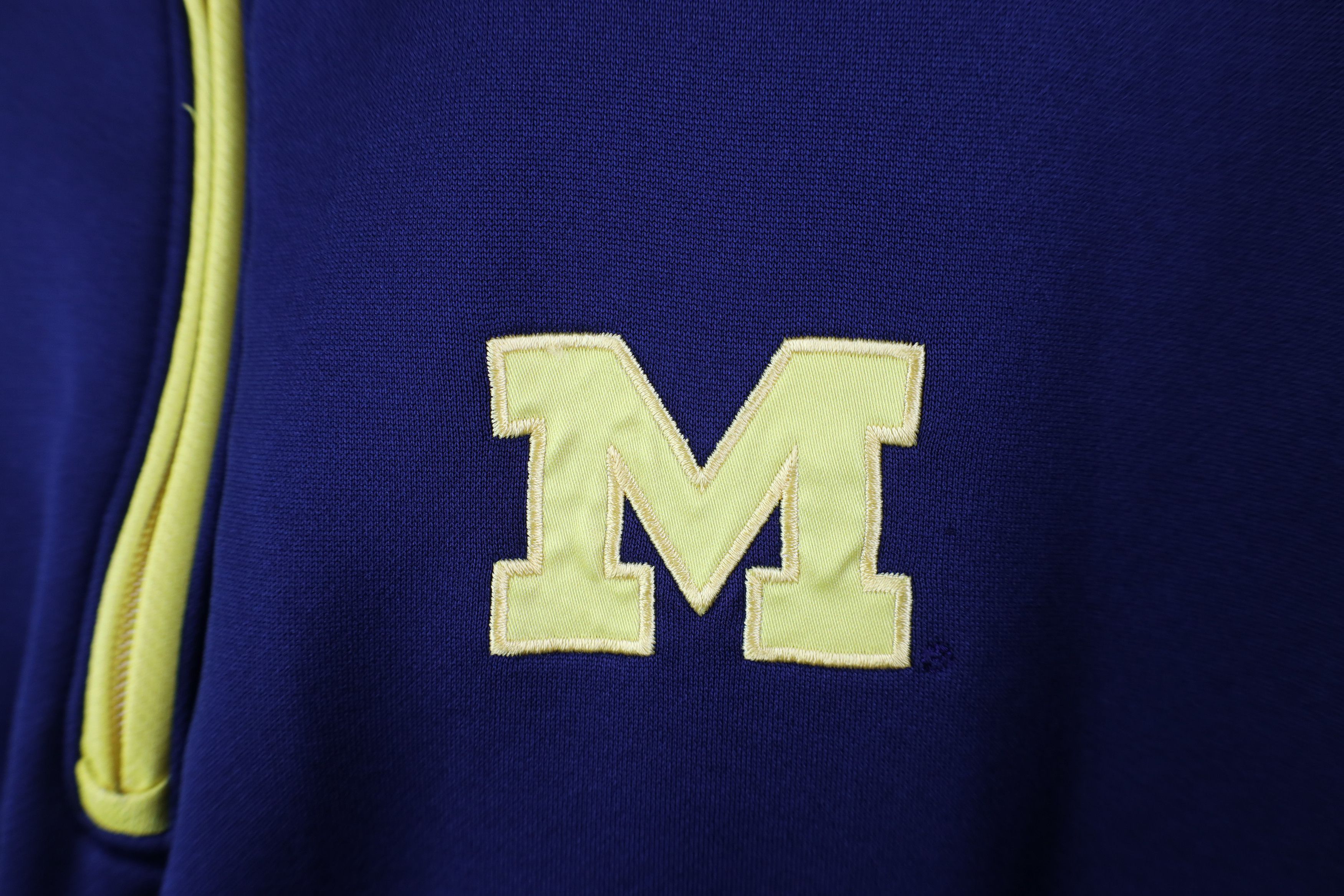 Adidas Adidas University of Michigan Football Half Zip Jacket Shirt Size US XL / EU 56 / 4 - 4 Thumbnail