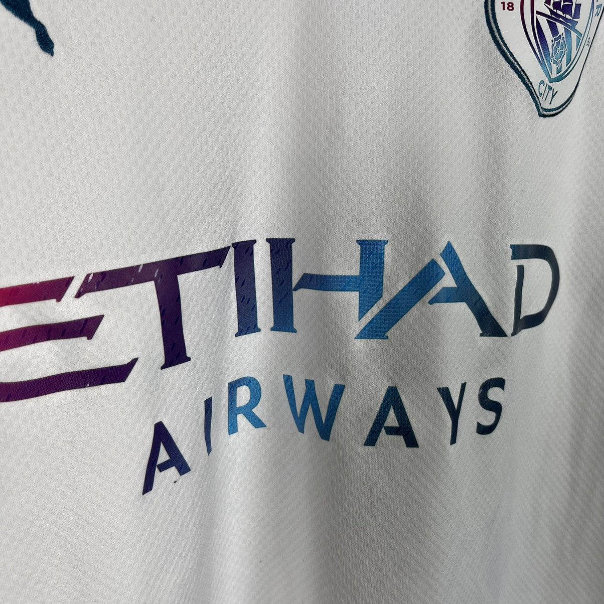 Nike 2021/22 NIKE MANCHESTER CITY AWAY SOCCER JERSEY FOOTBALL SHI Size US L / EU 52-54 / 3 - 3 Thumbnail