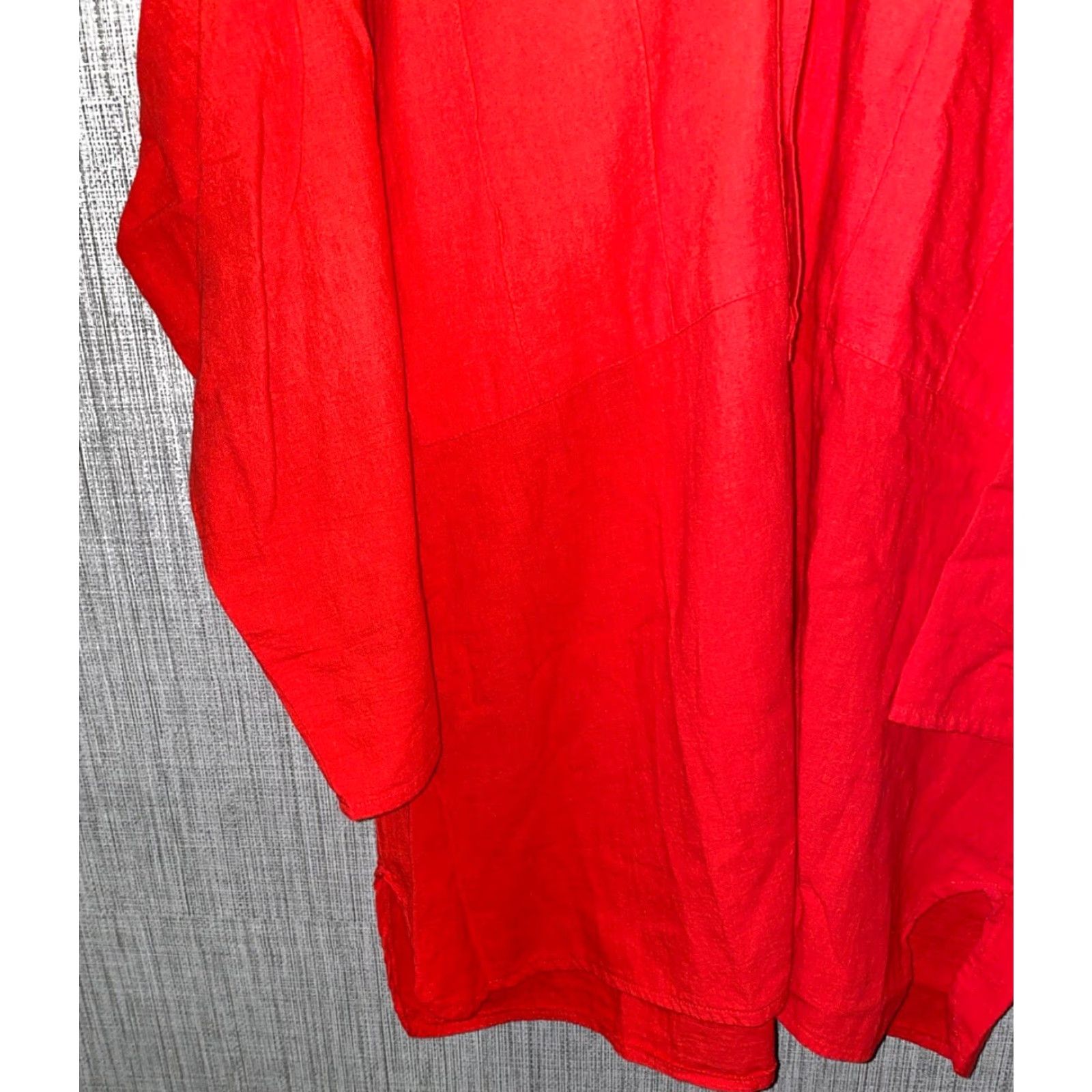 Vintage VINTAGE Miida California Men's Red Long Sleeve 1/2 Button Shirt ONE SIZE Size US M / EU 48-50 / 2 - 3 Thumbnail