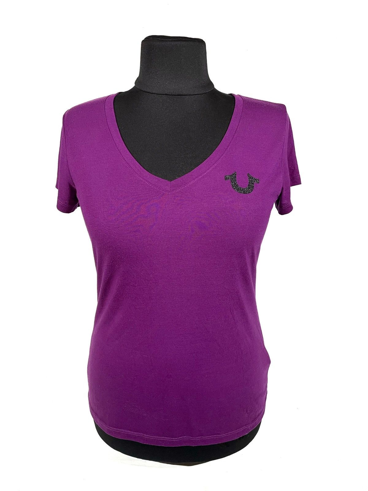 True Religion Women T Shirt V Neck Purple Rhinestone Logo