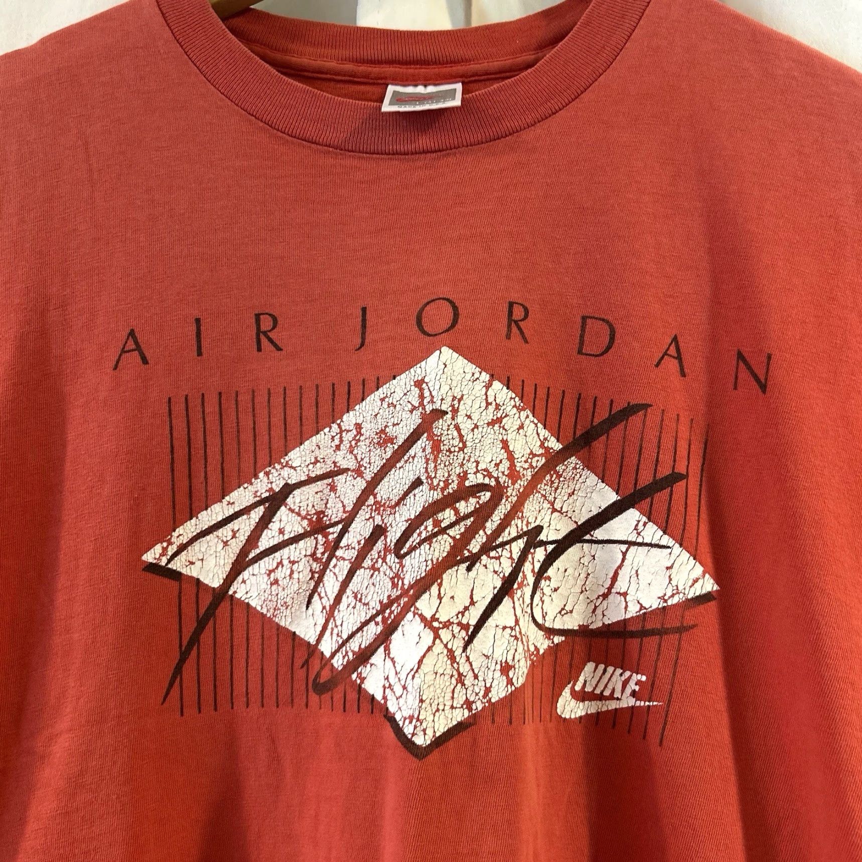 Nike VINTAGE Nike Flight Air Jordan Shirt Gray Size Large Red Crew Neck Sleeveless Graphic Print Cotton Men's T-Shirt Nike Air Retro 90s Size US L / EU 52-54 / 3 - 3 Thumbnail