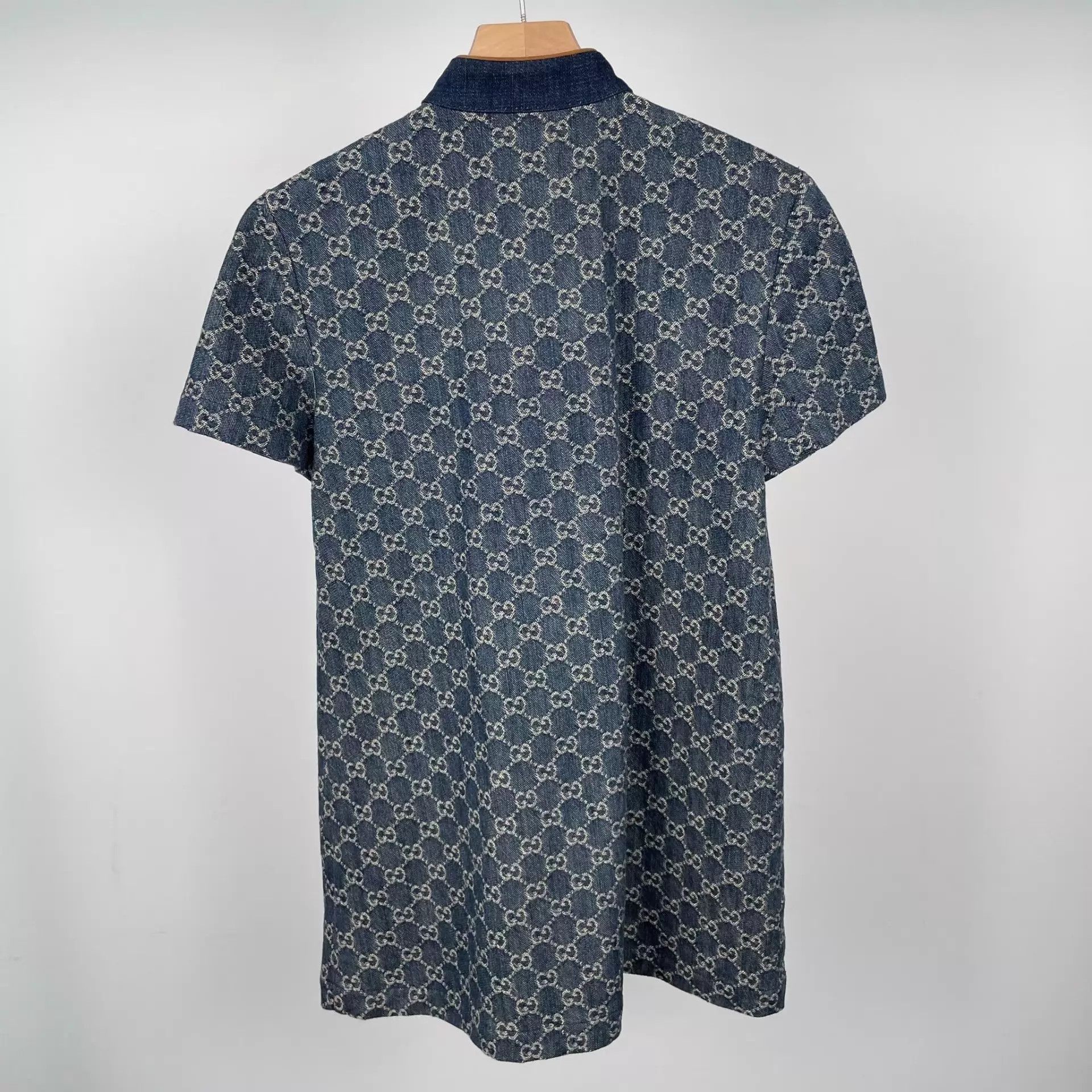 Gucci Gucci Denim Logo Print Blue Short Sleeve 36 Size XS / US 0-2 / IT 36-38 - 2 Thumbnail