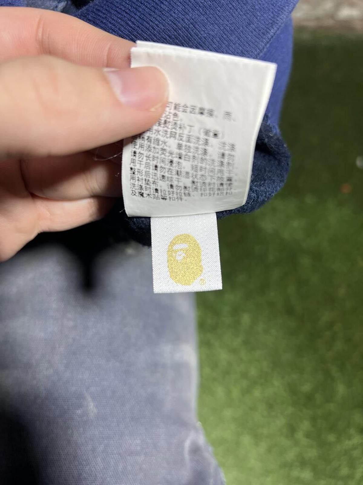 Bape Bape Blue Shark Hoodie Sz.XL Size ONE SIZE - 6 Thumbnail