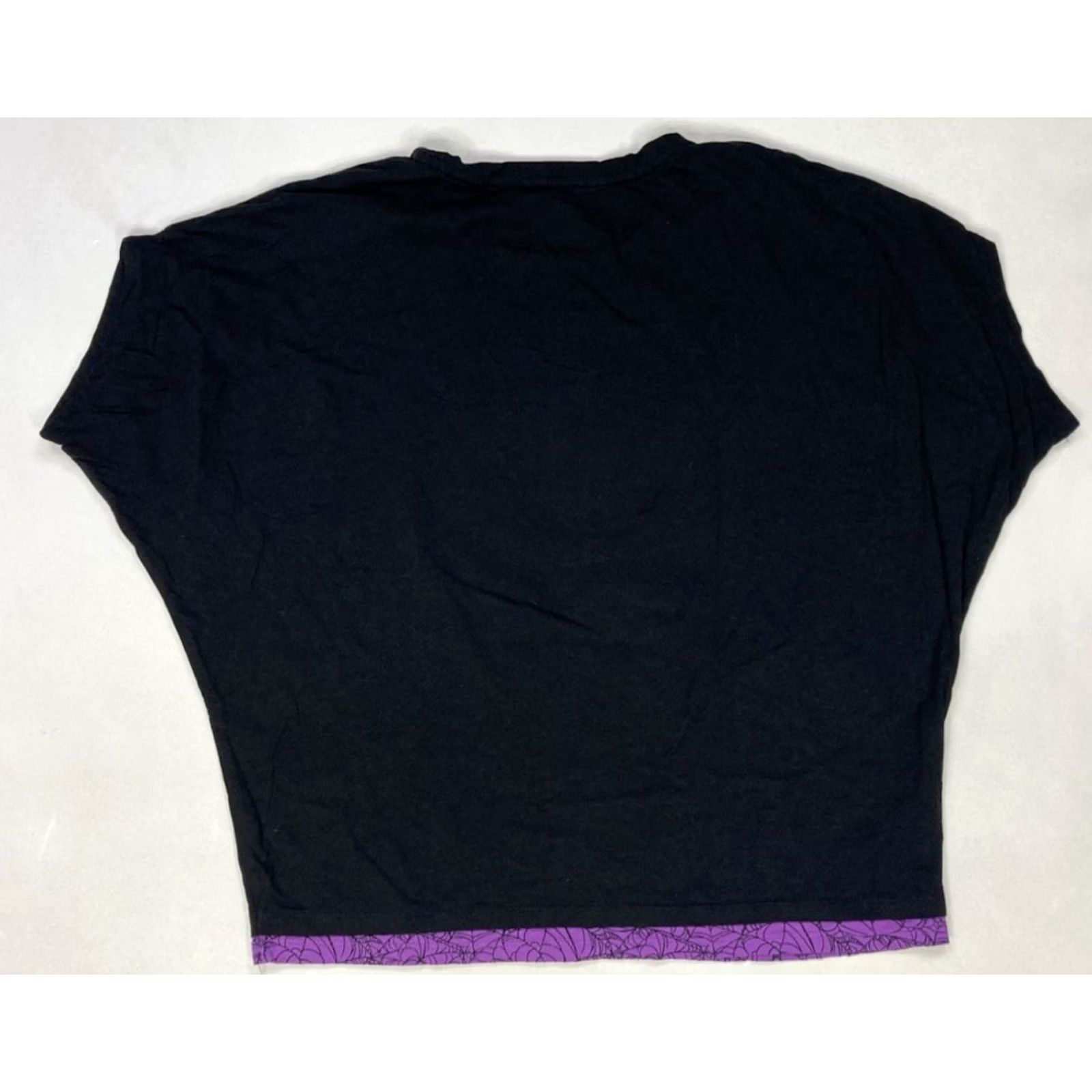 Disney VINTAGE Disney Hocus Pocus Tonight We Fly Graphic T-shirt Women Large Short Sleeve Size L / US 10 / IT 46 - 4 Thumbnail