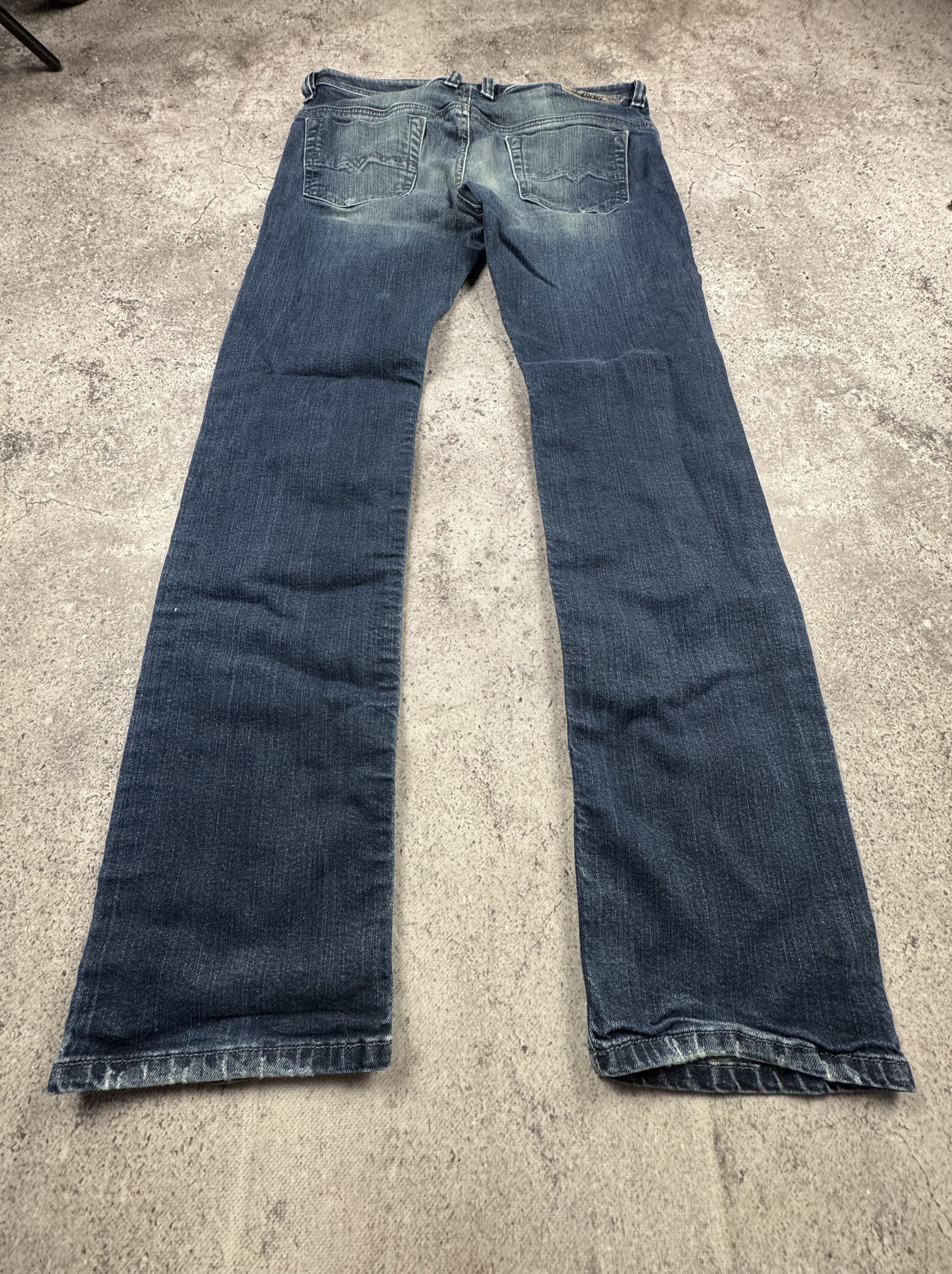 Diesel Disstressed Diesel jeans vintage safado model Japanesse Size US 32 / EU 48 - 5 Thumbnail