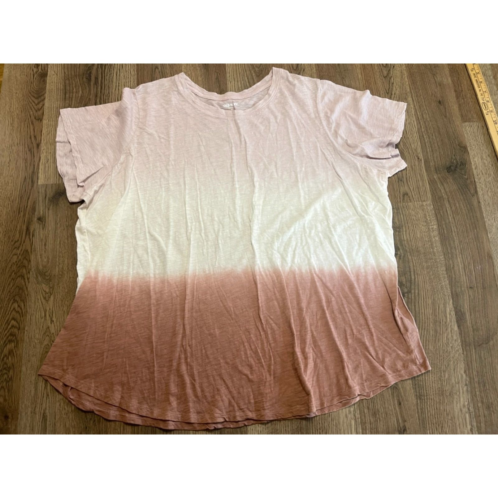 Old Navy Old Navy Shirts Women's 3X Ombre Pink White Brown T-Shirt Short Sleeve Round Neck Casual Multicolor Basic Colorful - Fall Spring Summer 3X Womens Size XXL / US 16-18 / IT 52-54 - 2 Thumbnail