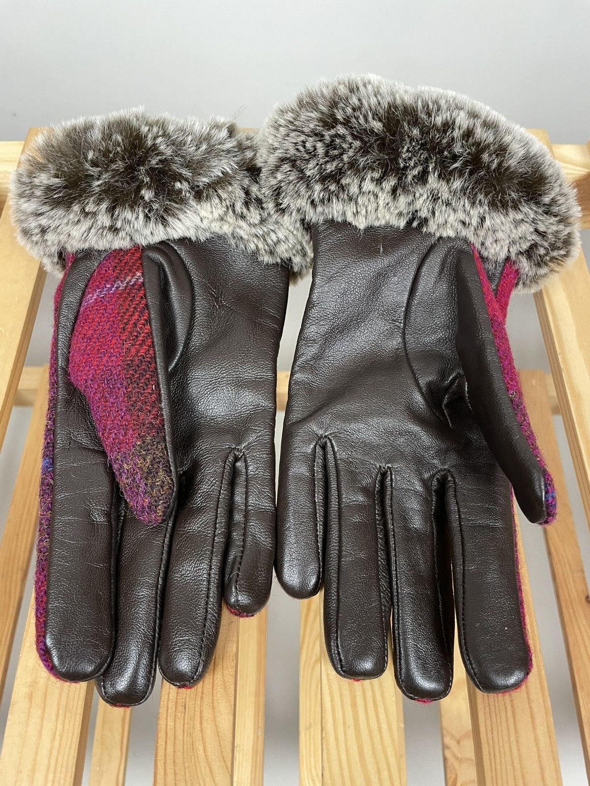 Harris Tweed Harris tweed leather and tweed gloves Size ONE SIZE - 3 Thumbnail