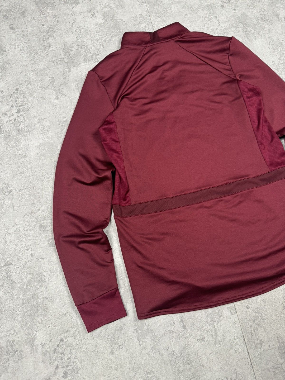 Umbro 2021-22 West Ham Umbro 1/4 Zip Training Top Size M Size US M / EU 48-50 / 2 - 8 Thumbnail