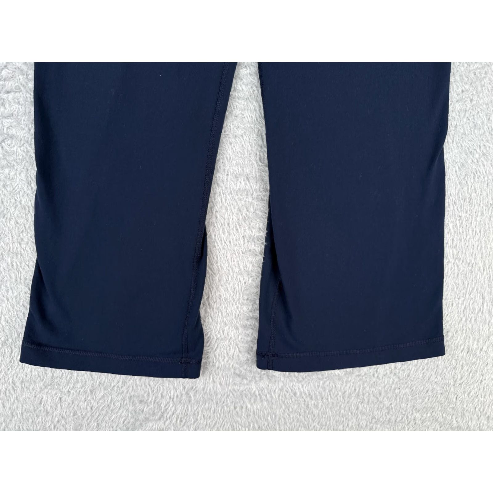 Lululemon VINTAGE Lululemon Pants Women 6 Wide-Leg Flare Yoga Activewear Blue Size 6 Size 28" / US 6 / IT 42 - 2 Thumbnail