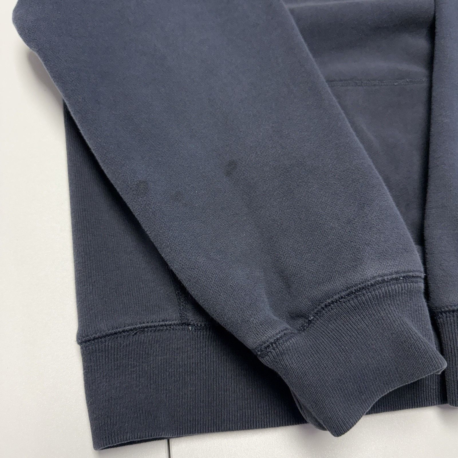 Gap GAP Hoodie Mens Small Fleece Sweatshirt Dark Navy Size US S / EU 44-46 / 1 - 6 Thumbnail