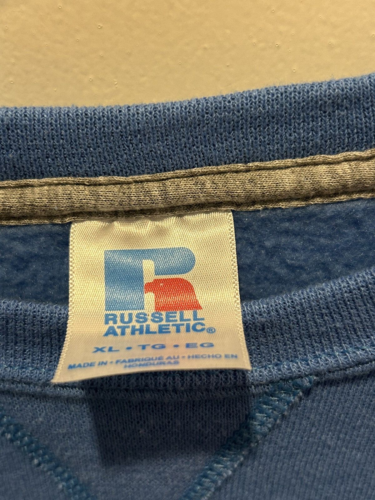 Russell Athletic Russell Athletic UCLA Pullover Size US L / EU 52-54 / 3 - 3 Thumbnail