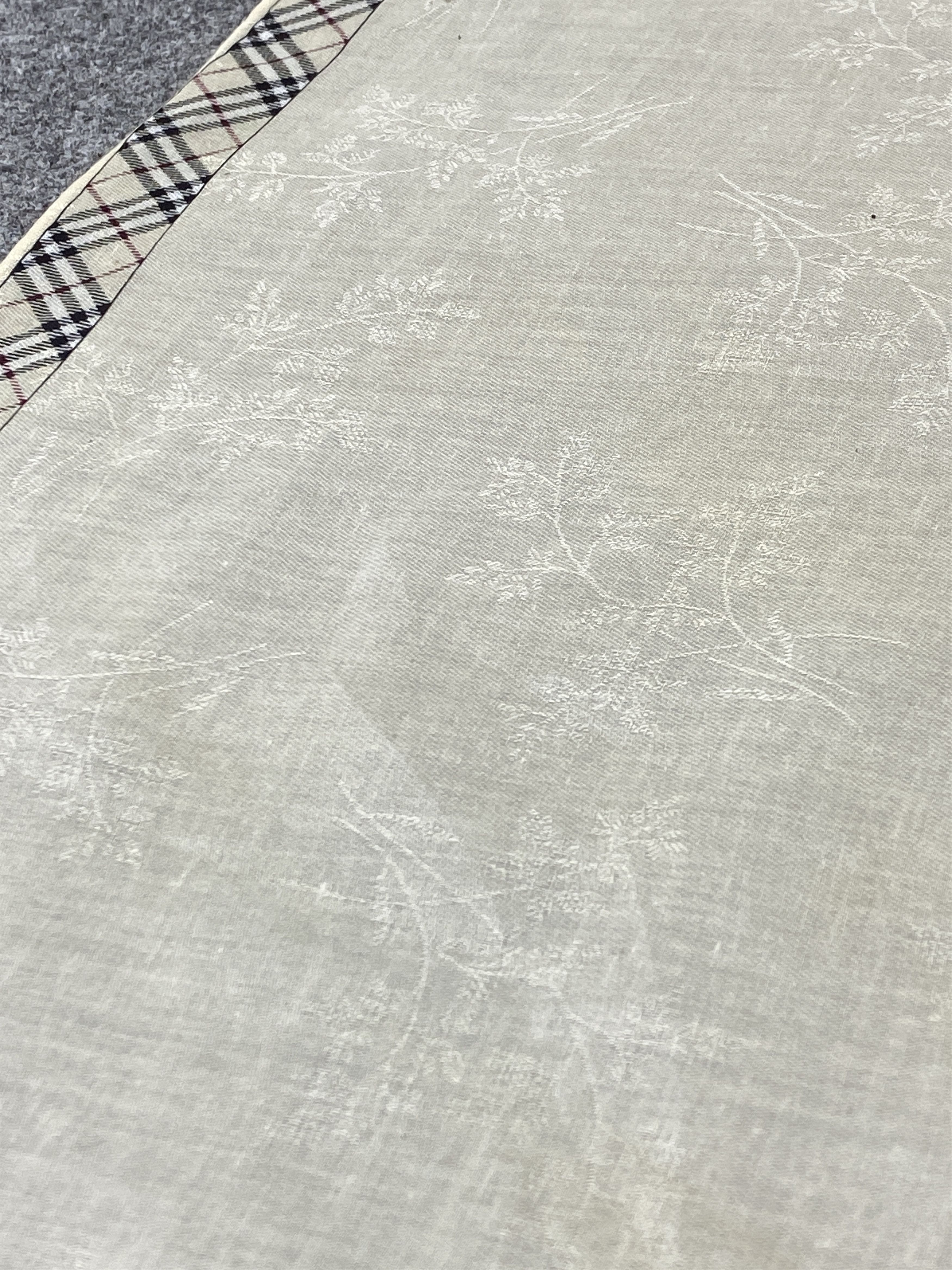 Burberry Vintage Burberry Handkerchief / Neckerchief KT0262 Size ONE SIZE - 7 Thumbnail