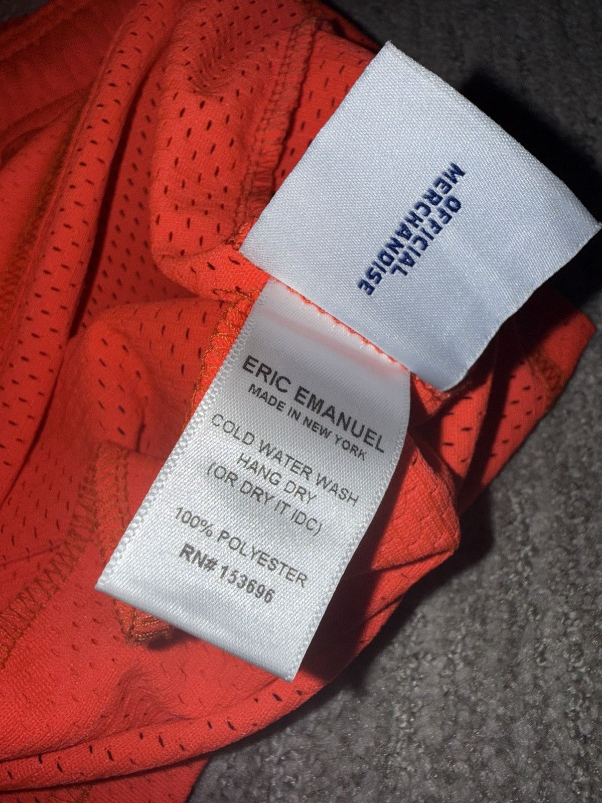 Eric Emanuel Eric Emanuel Basic Shorts Coral size large Size US 32 / EU 48 - 4 Thumbnail