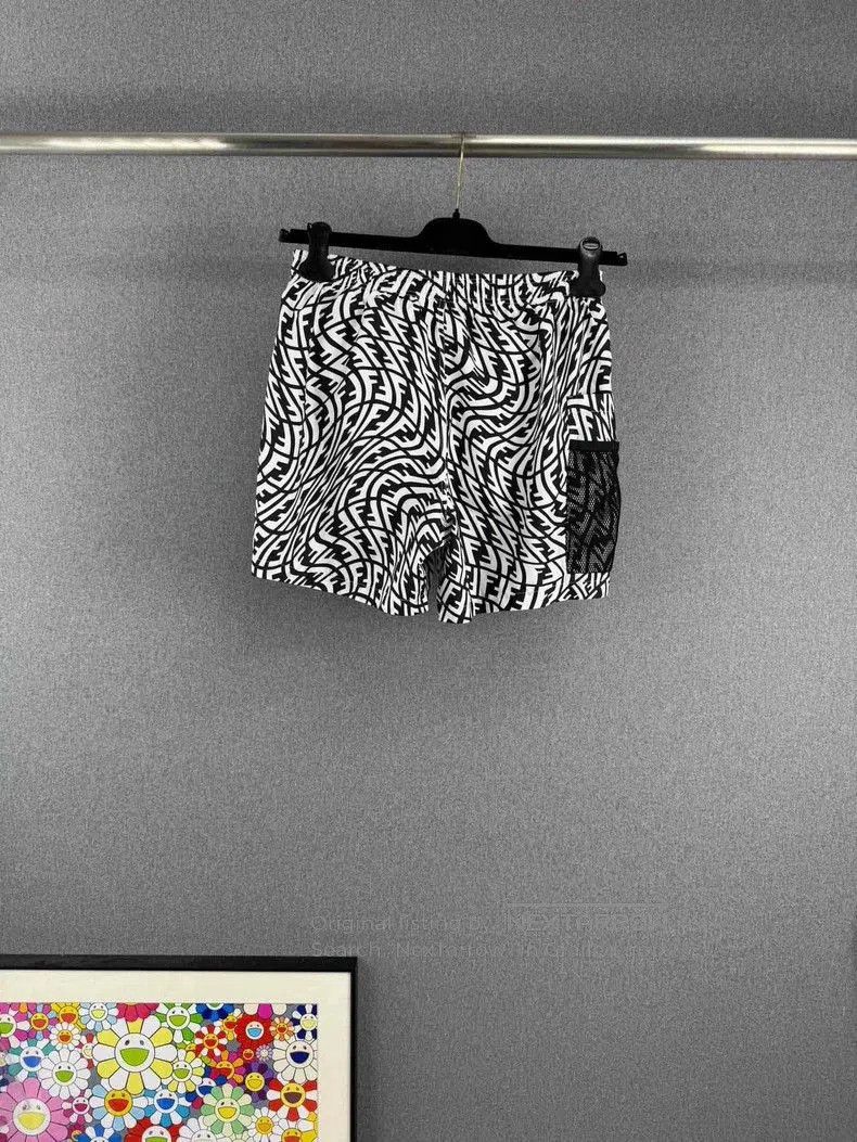 Fendi FENDI Monogram Black White Shorts . Size US 38 / EU 54 - 2 Thumbnail