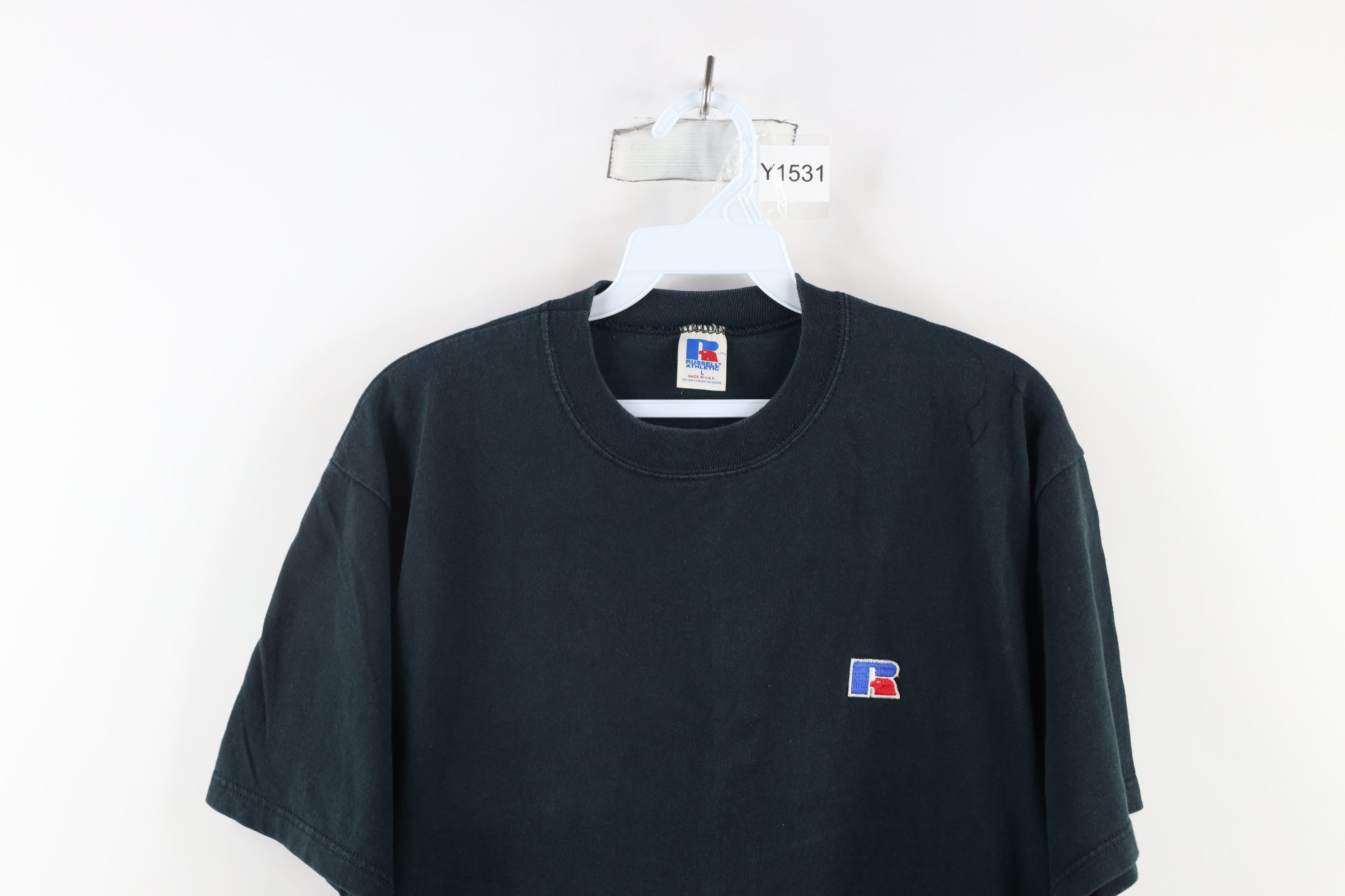 Russell Athletic × Vintage Vintage 90s Russell Athletic Short Sleeve T-Shirt Black USA Size US L / EU 52-54 / 3 - 2 Thumbnail