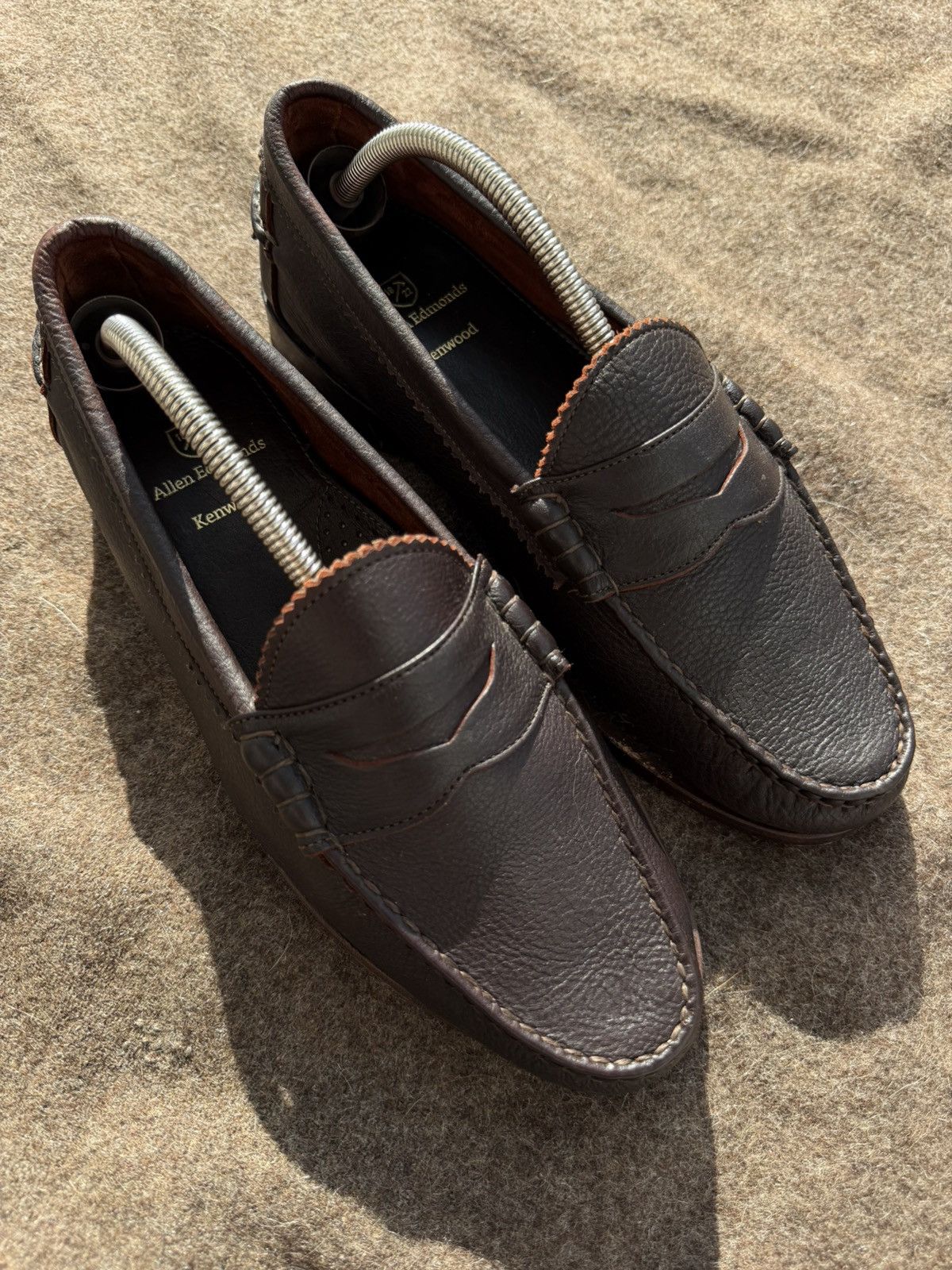 Allen Edmonds Allen Edmonds Leather Loafers Size US 10.5 / EU 43-44 - 2 Thumbnail