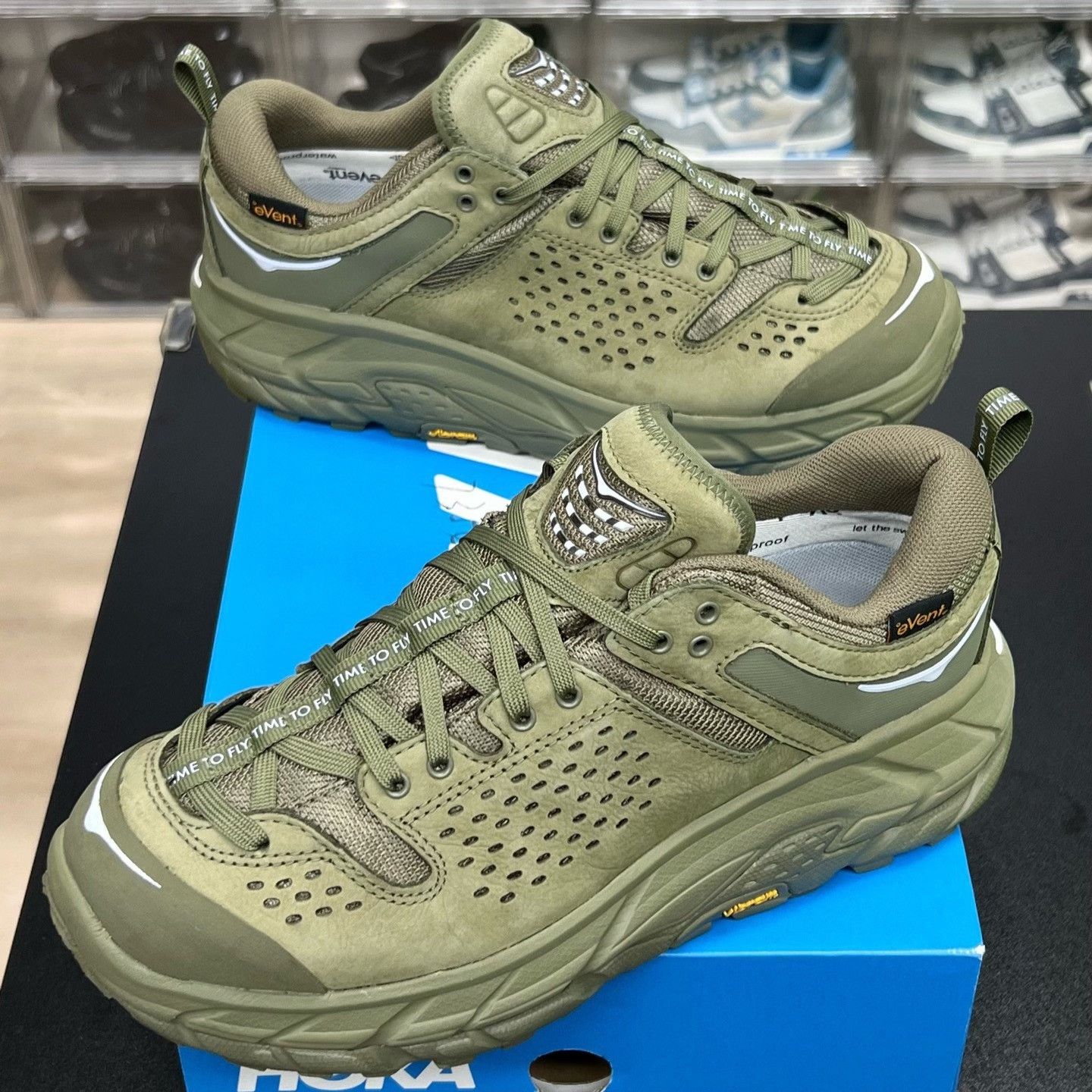 Hoka Hoka Green Designer Casual Streetwear Size US M / EU 48-50 / 2 - 1 Thumbnail