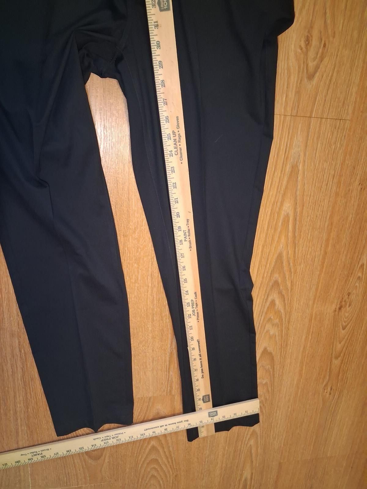 Rhone Rhone Activewear Pants Mens 35x31 Black Size US 32 / EU 48 - 9 Thumbnail